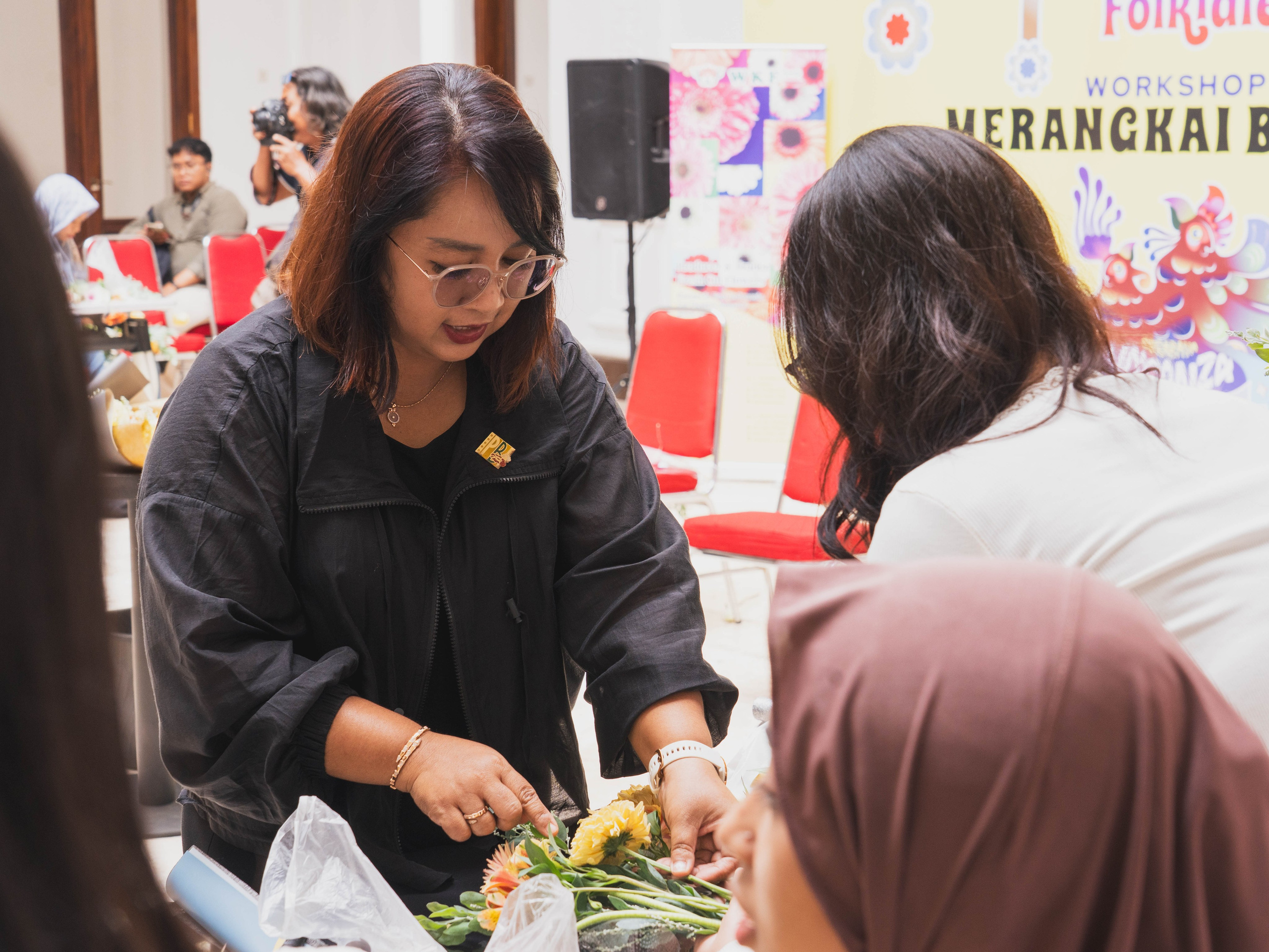 IPBI Surabaya — Floral Workshop. Aro Salaka Event Photography