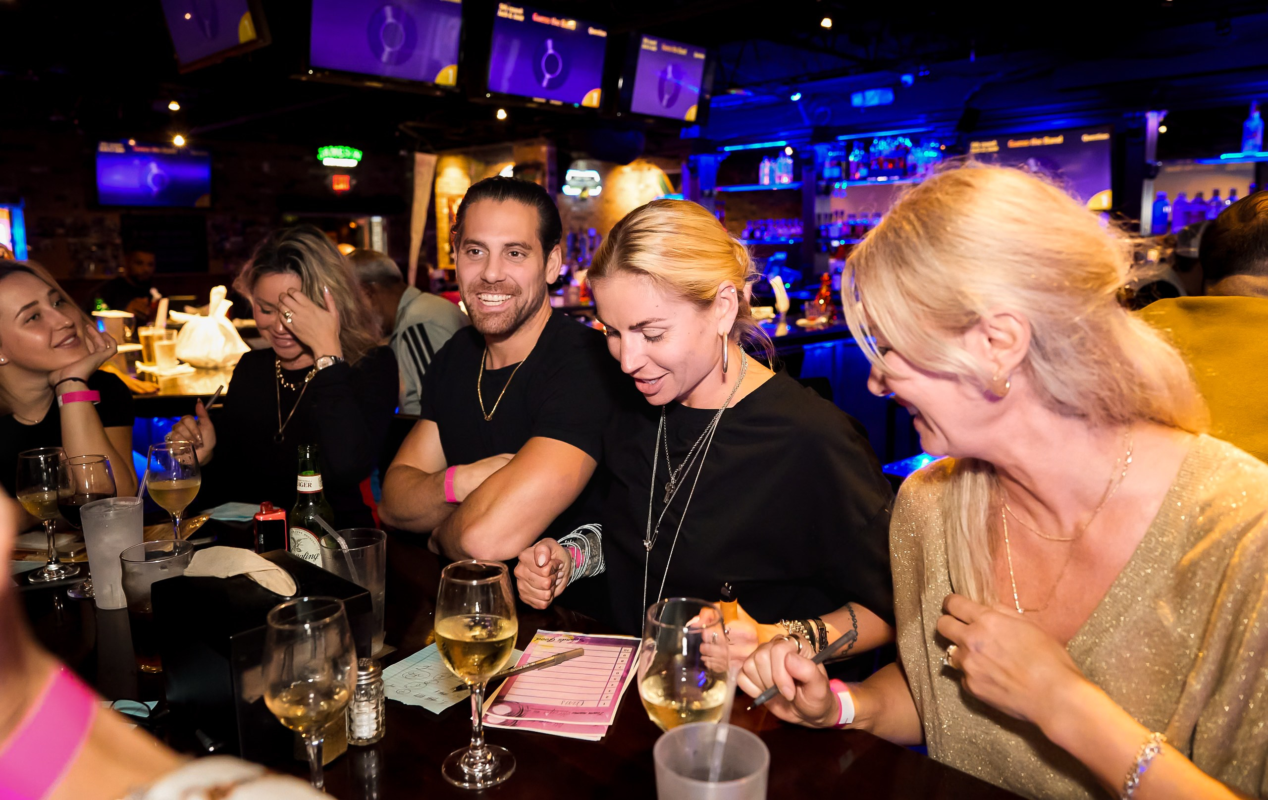 MUSIC TRIVIA #1. Photographer Julia Makoveeva