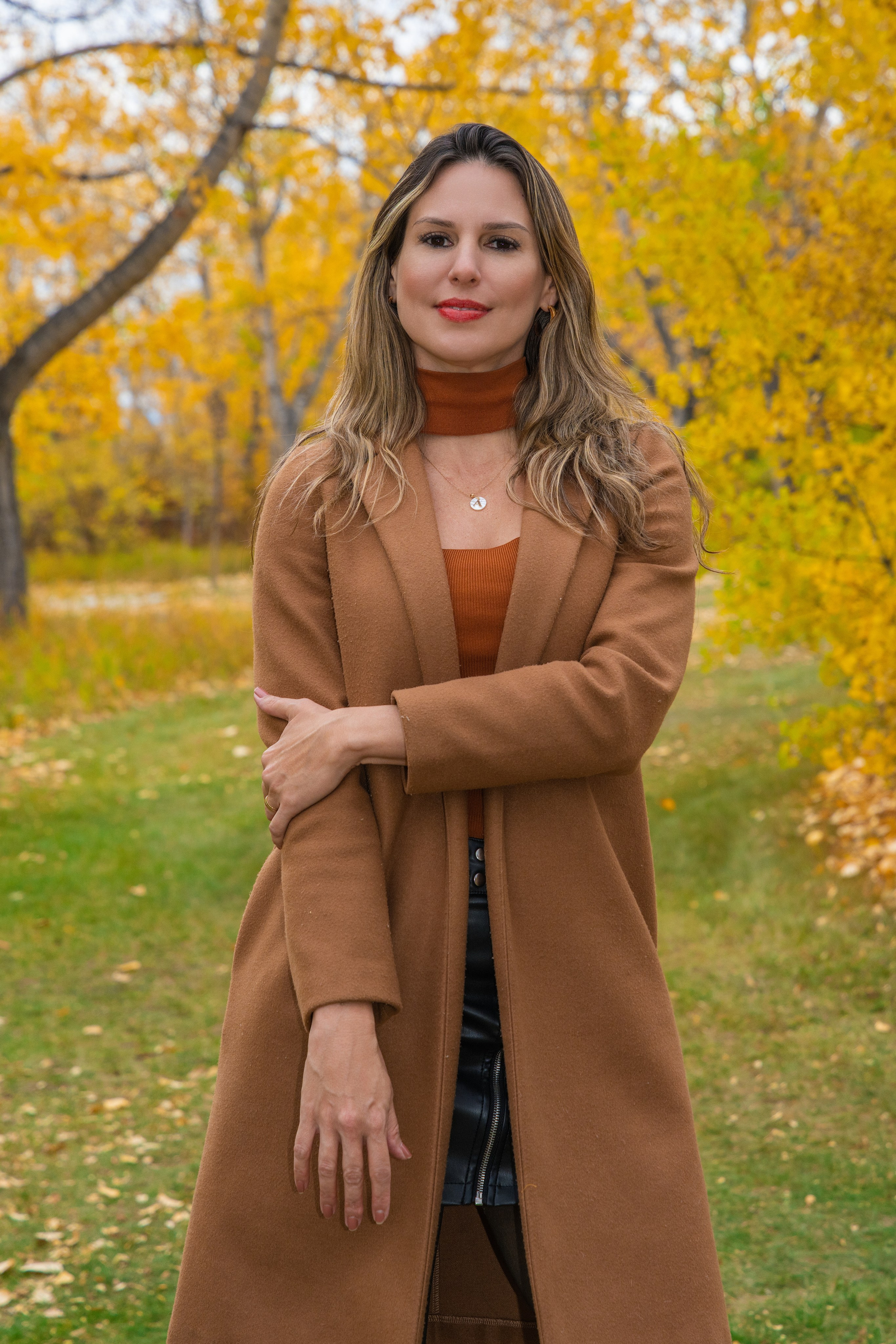 Ariana’s Family. Carlos Lima Photography — Photographer in Calgary
