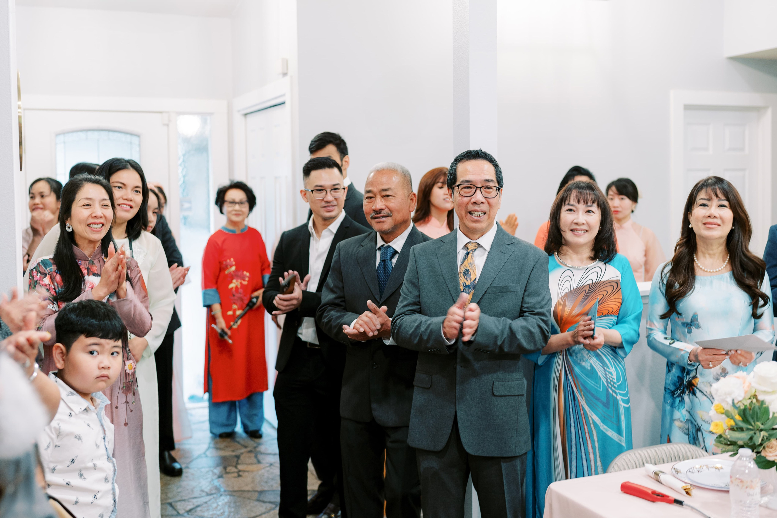 Vietnamese Tea Ceremony. Bellevue, WA. July 2024. EVAN ARISTOV WEDDING PHOTOGRAPHY — Seattle Wedding Photographer