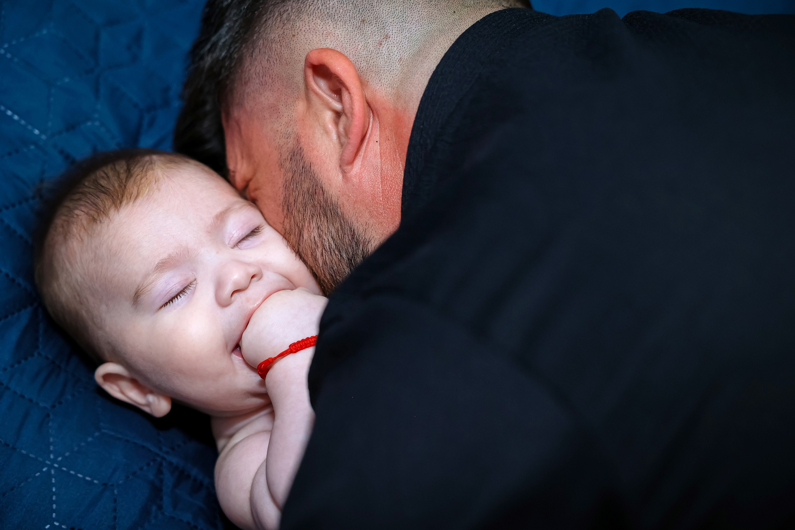 Andrei Damian. Moments By Gub