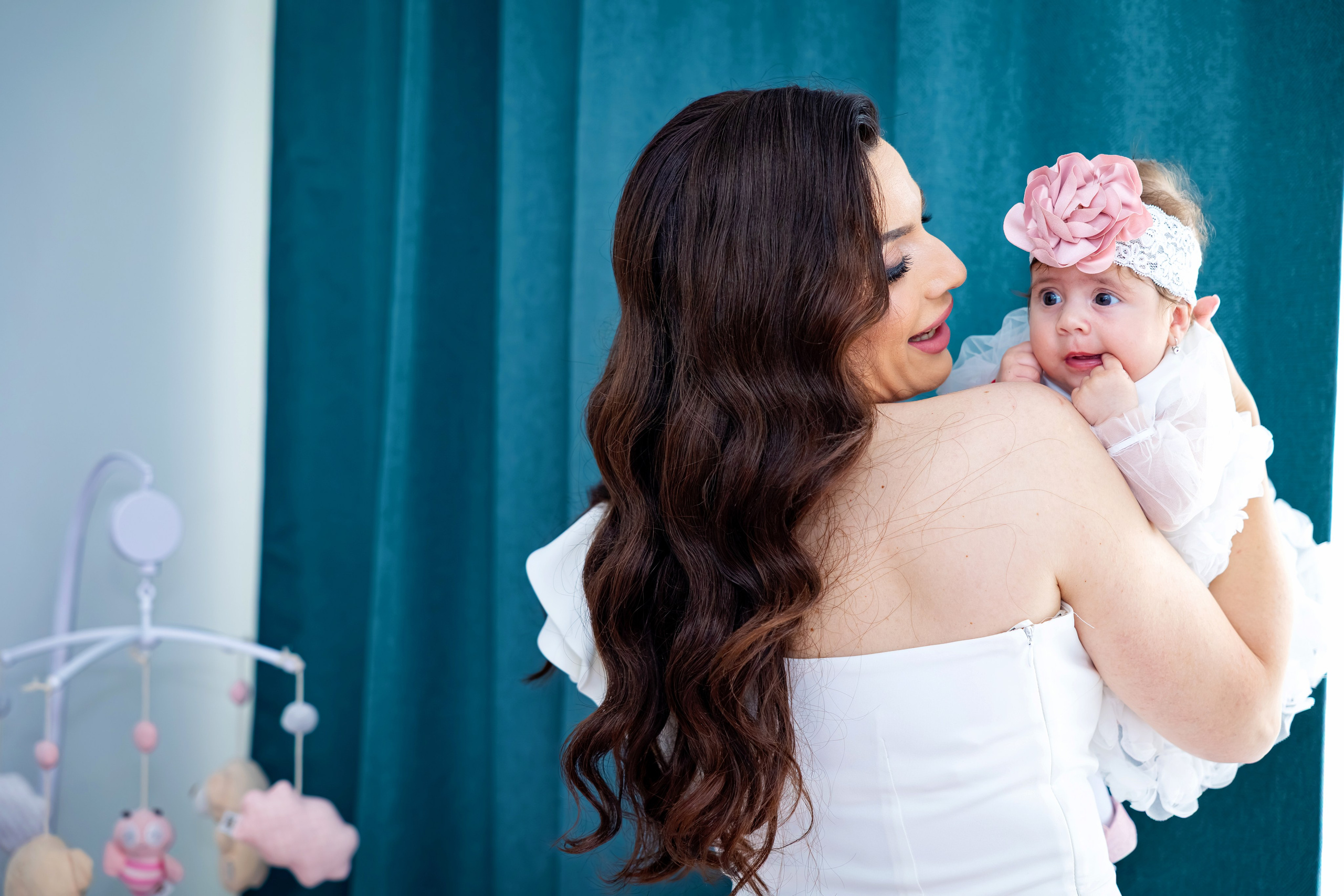 Iris Stefania. Moments By Gub