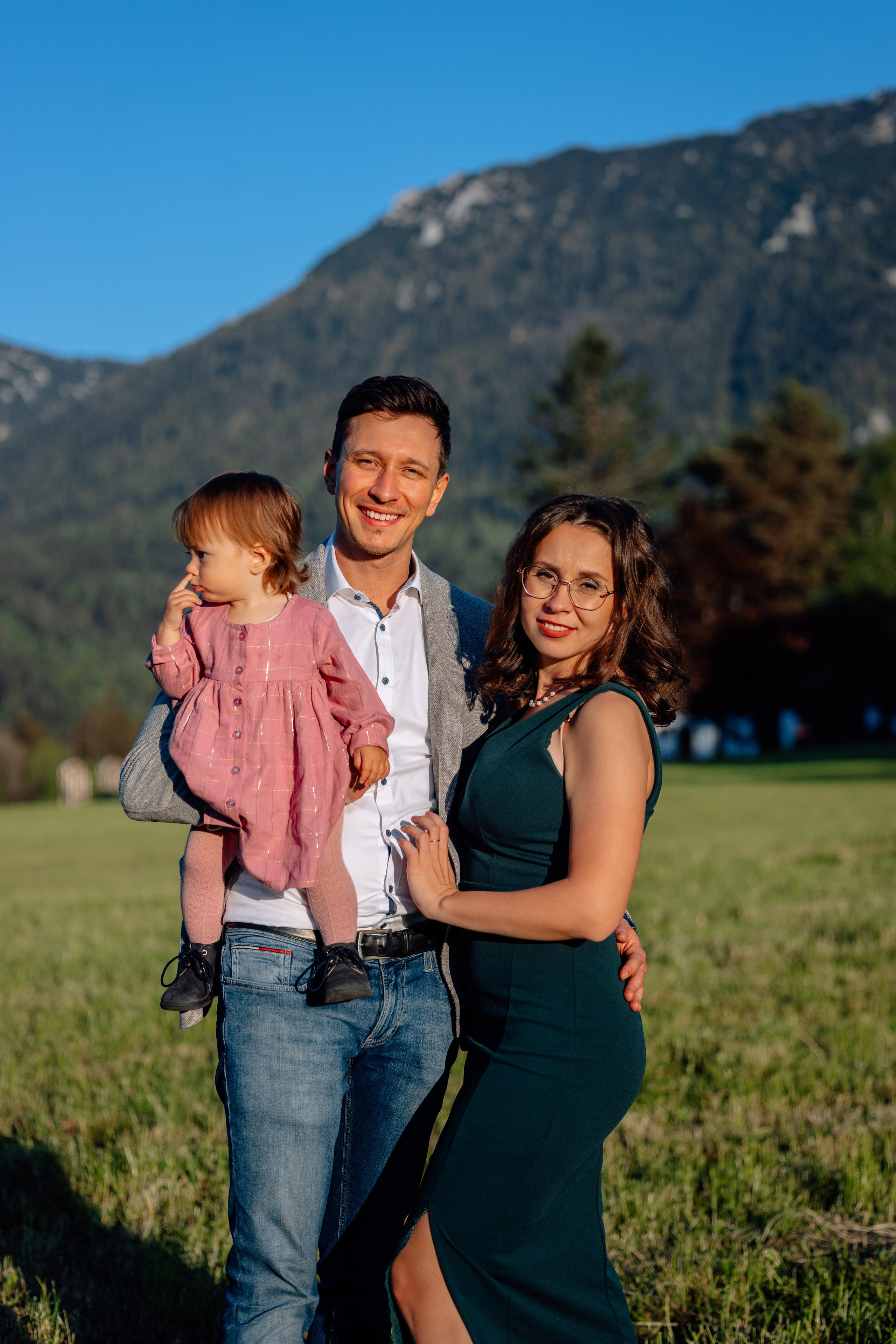 In der Nähe der Berge (bei Ruhpolding). Hochzeitsfotograf München Taufe Familienfotograf Tanja Mauke