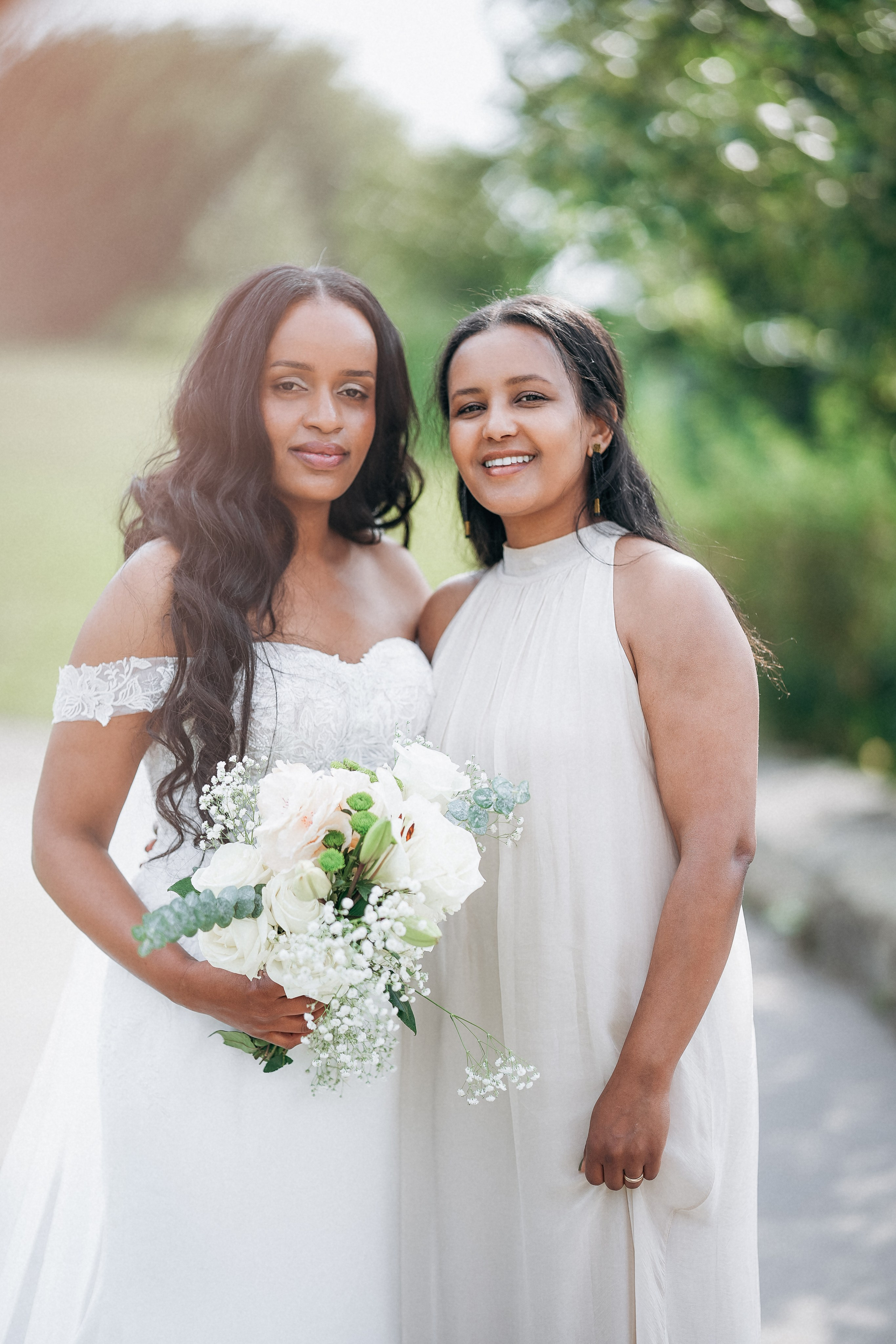 WEDDINGS. Calgary Portrait & Family and Child Photographer