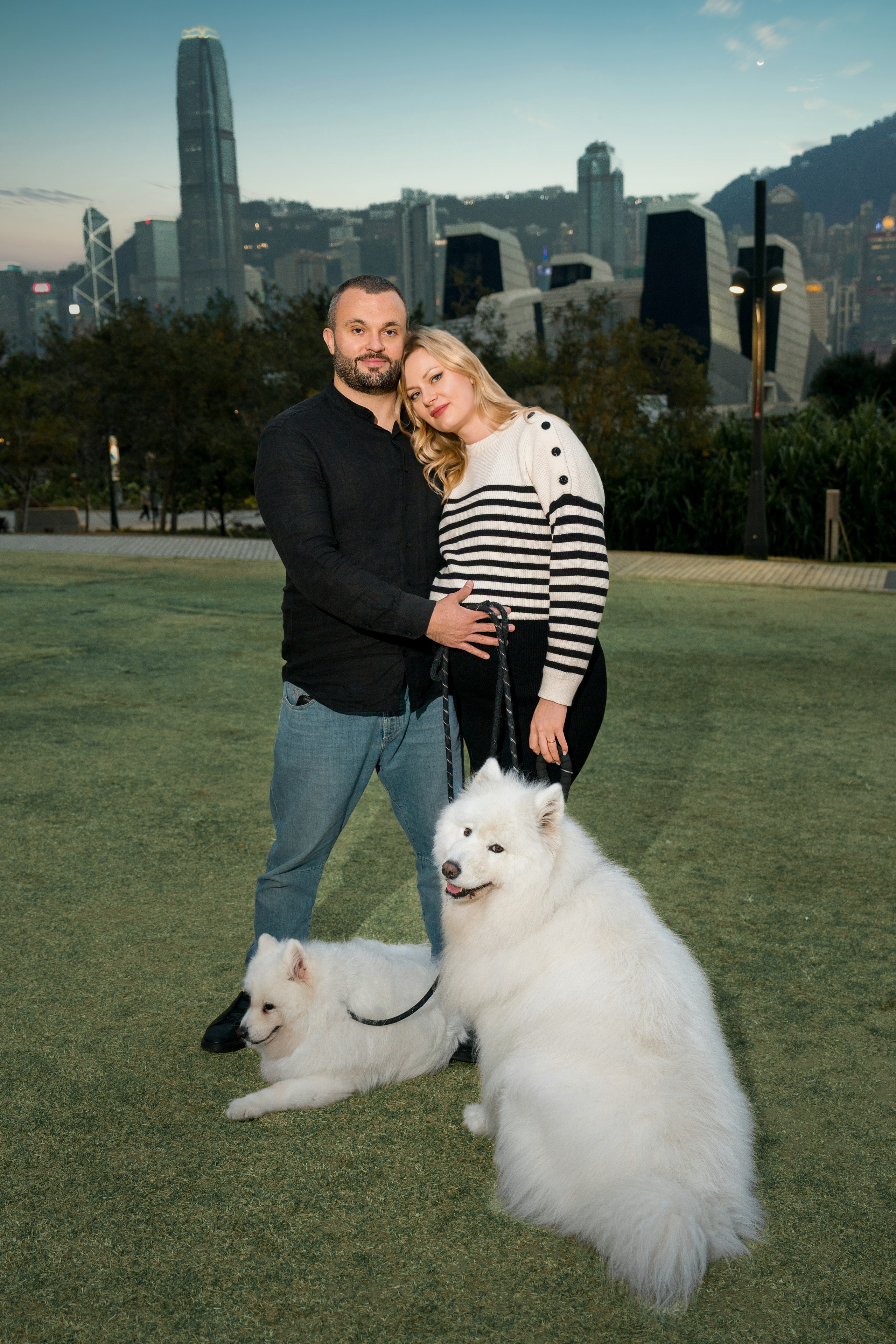 YULIA&LEONARDO. PHOTOGRAPHER IN HONG KONG (EVENTS, WEDDING, PORTRAIT, FAMILY)