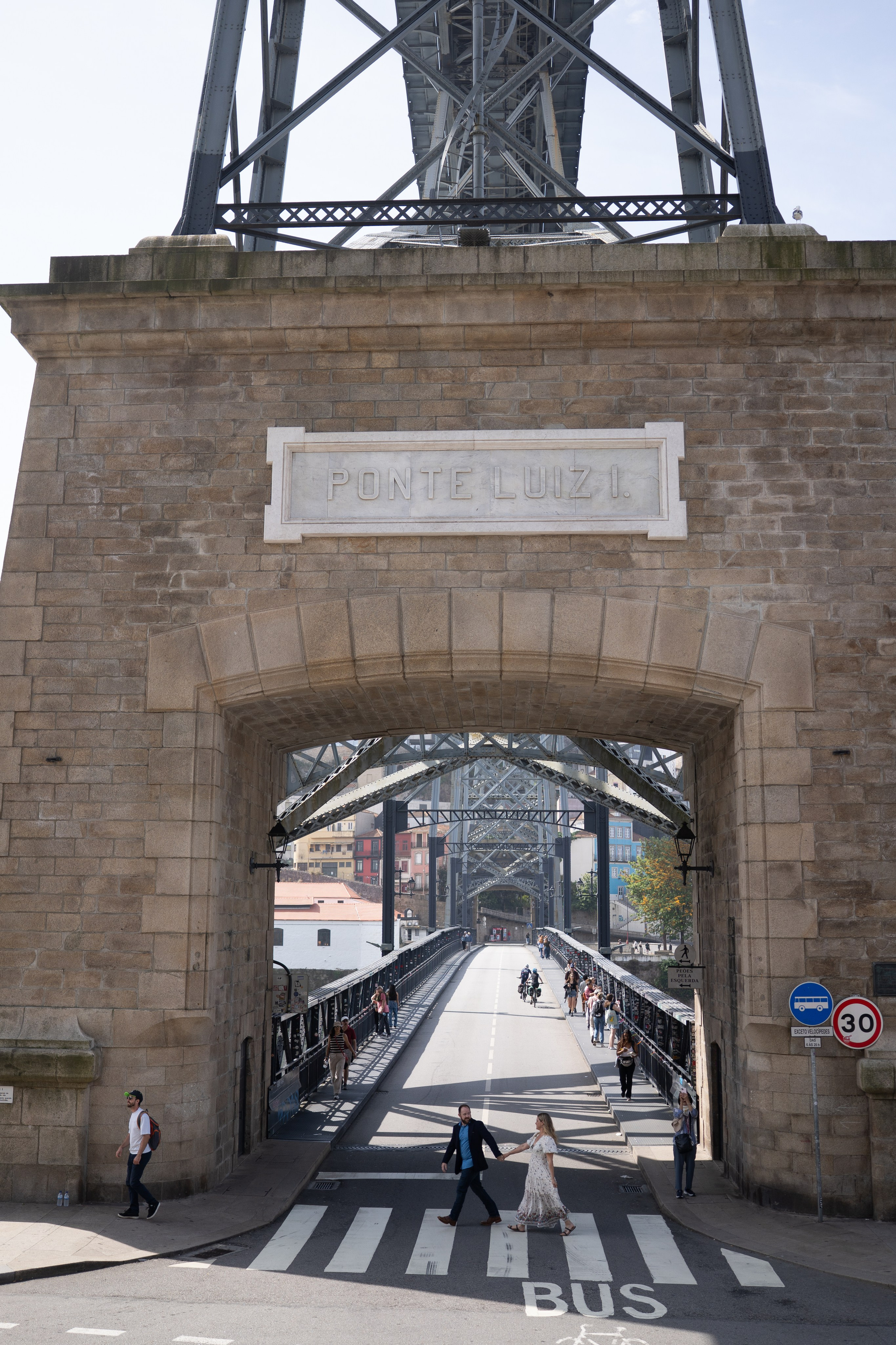 Drew & Keshia. Fotógrafo de casamentos e ensaios para casais em Porto