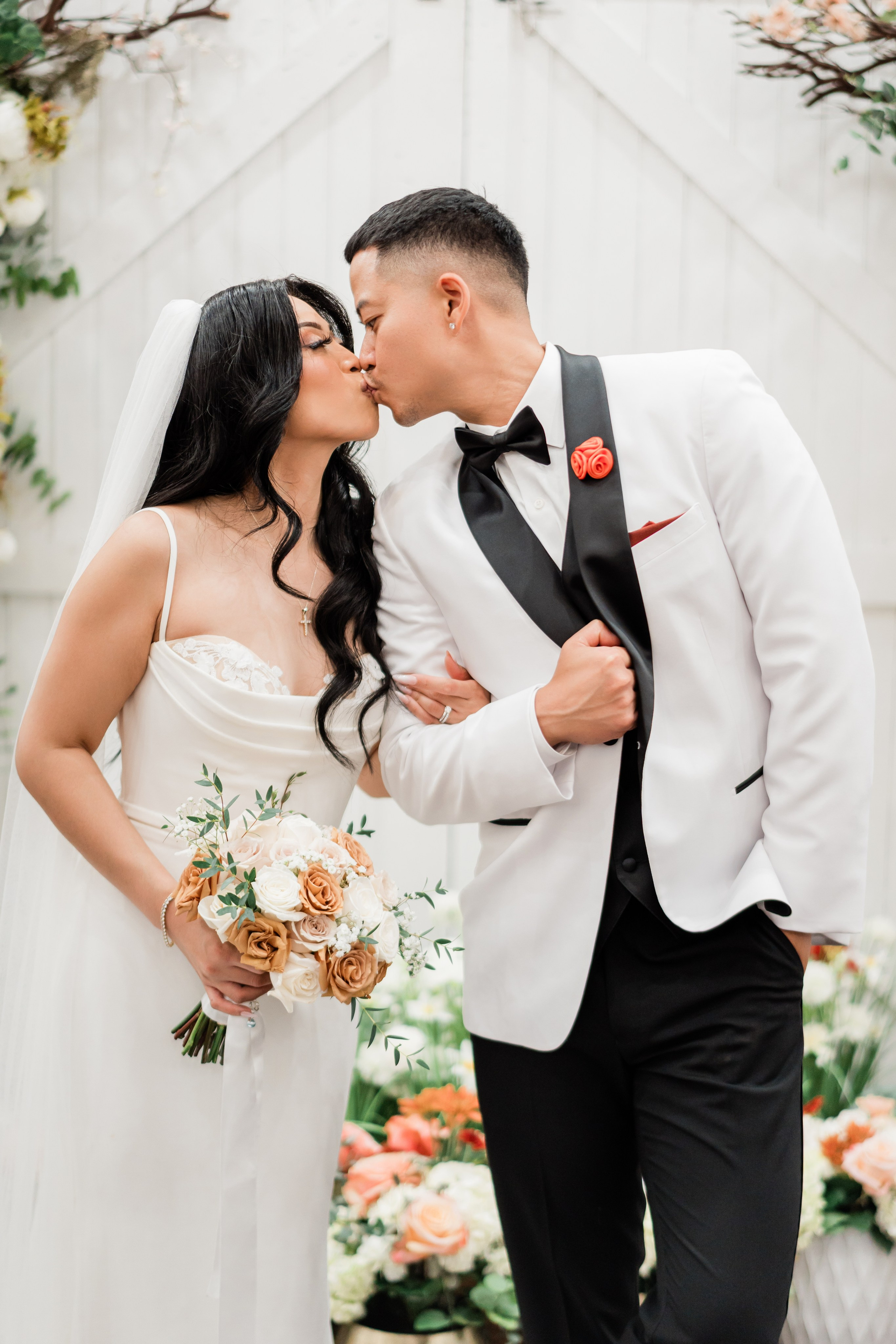 Janelle & Chris. Babich_weddings
