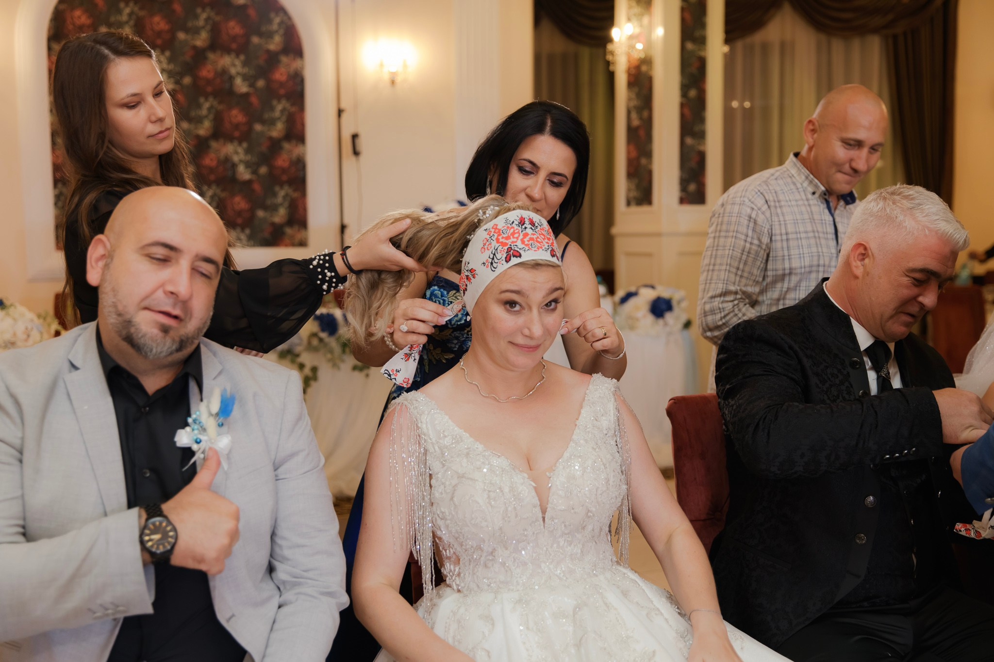 Mihai & Oana. Servicii foto-video profesionale, pentru momente de neuitat