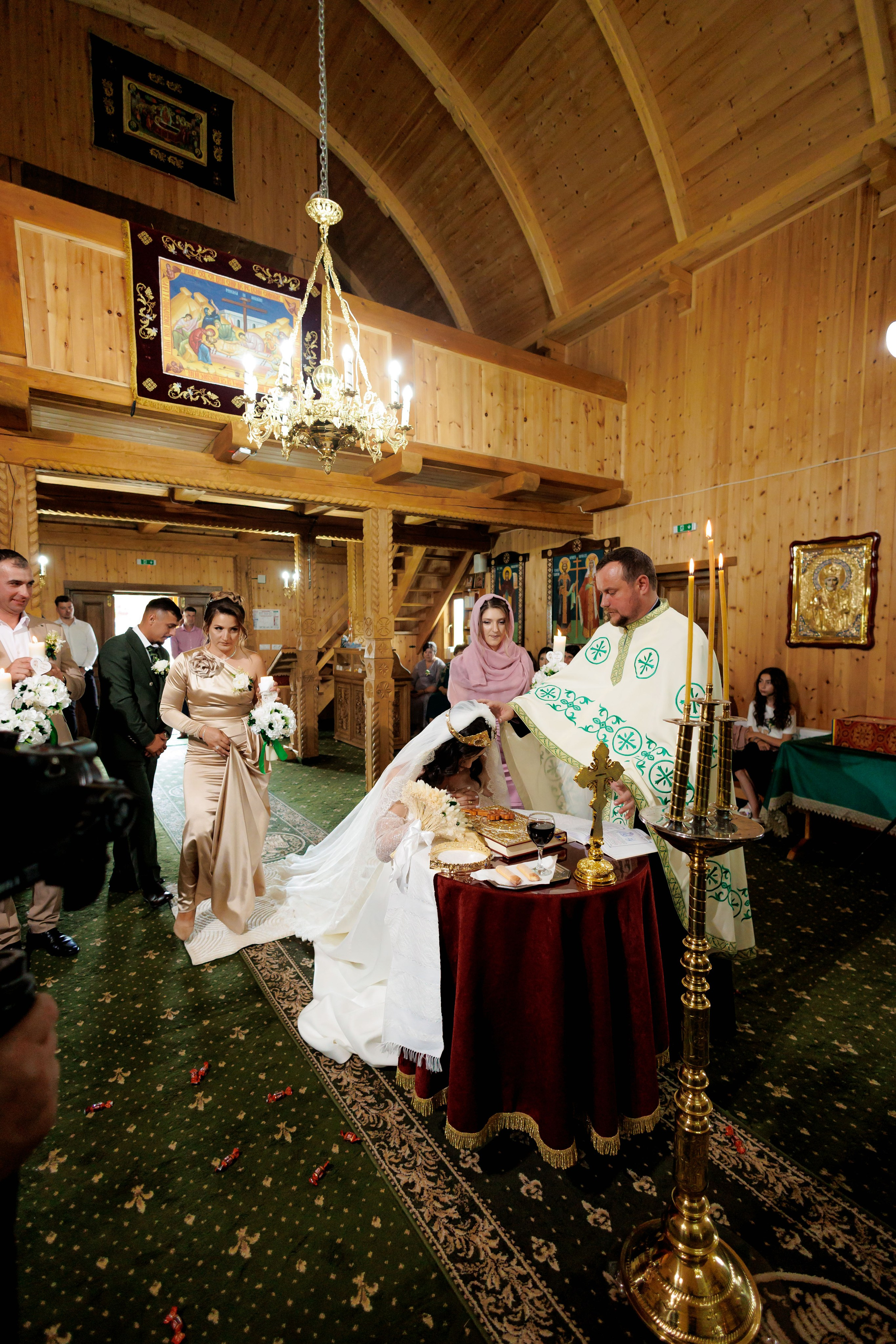 Nunta Nicoleta & Răzvan | Fotografie & Videografie Profesională. Servicii foto-video profesionale, pentru momente de neuitat