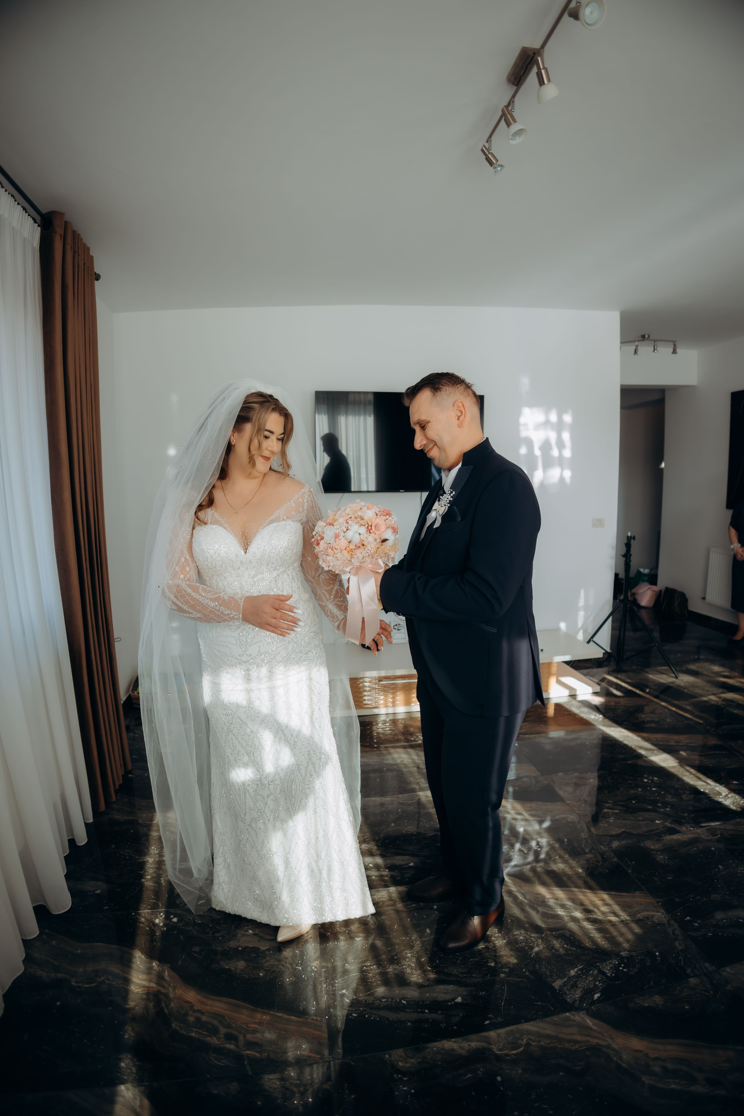 Povestea voastră, regizată de noi |Cristi Turculet Videograf Nuntă Suceava | wedding highlight. Servicii foto-video profesionale, pentru momente de neuitat