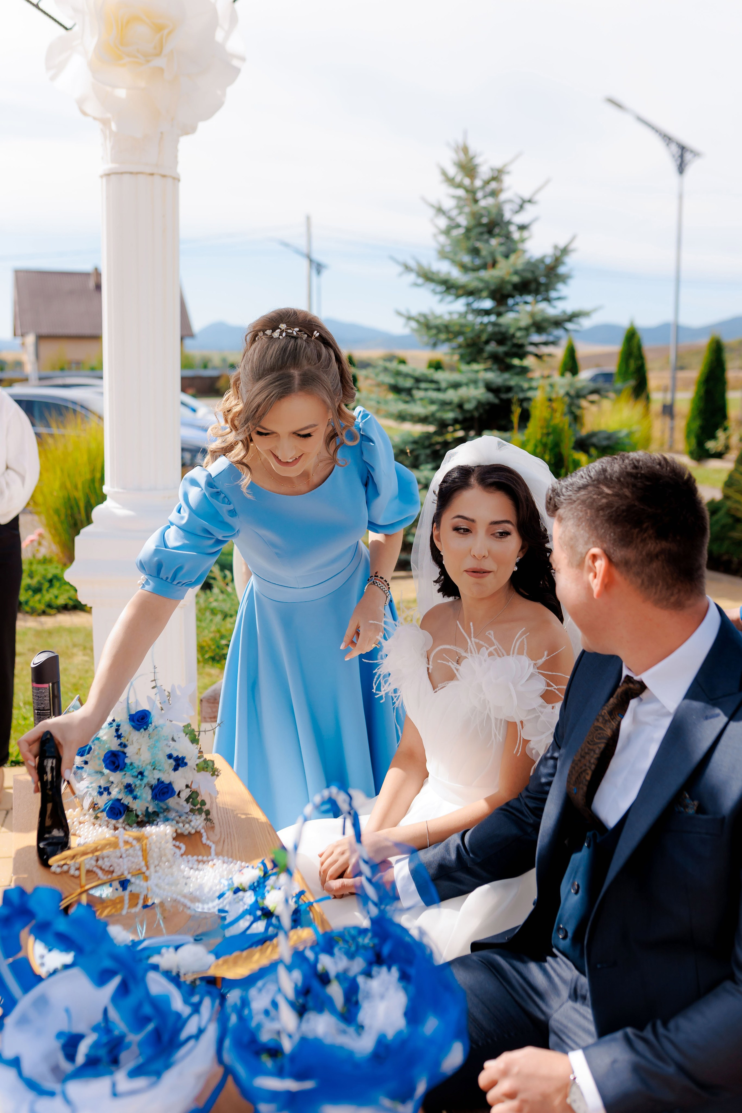 Loredana & Emilian – Ziua Nunții | Videografie - fotografie Botez Suceava, Iași, Botoșani. Servicii foto-video profesionale, pentru momente de neuitat