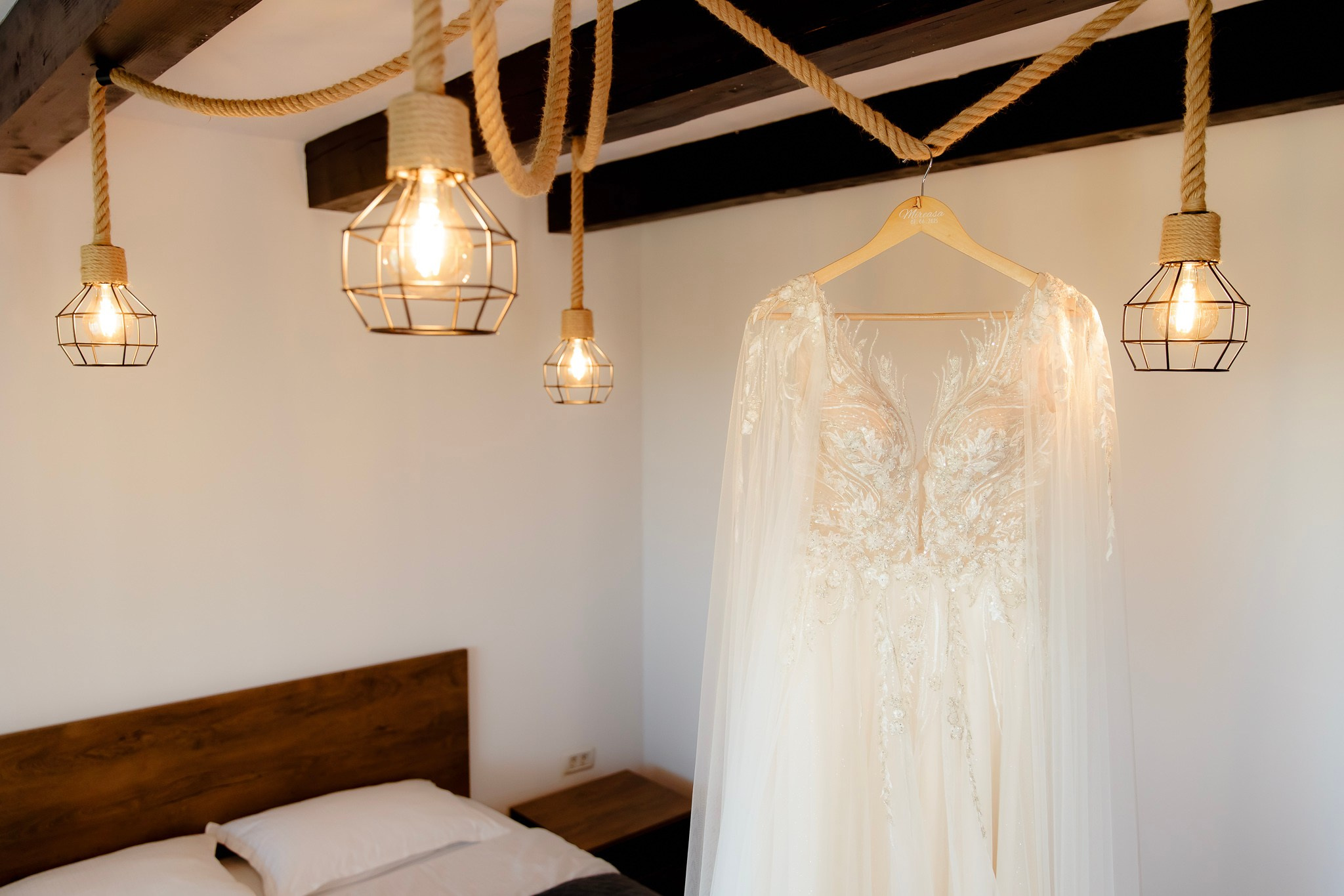 Ioana & Ionuț | Nuntă de poveste la Păstrăvăria Poiana din Mălini județul Suceava. Servicii foto-video profesionale, pentru momente de neuitat