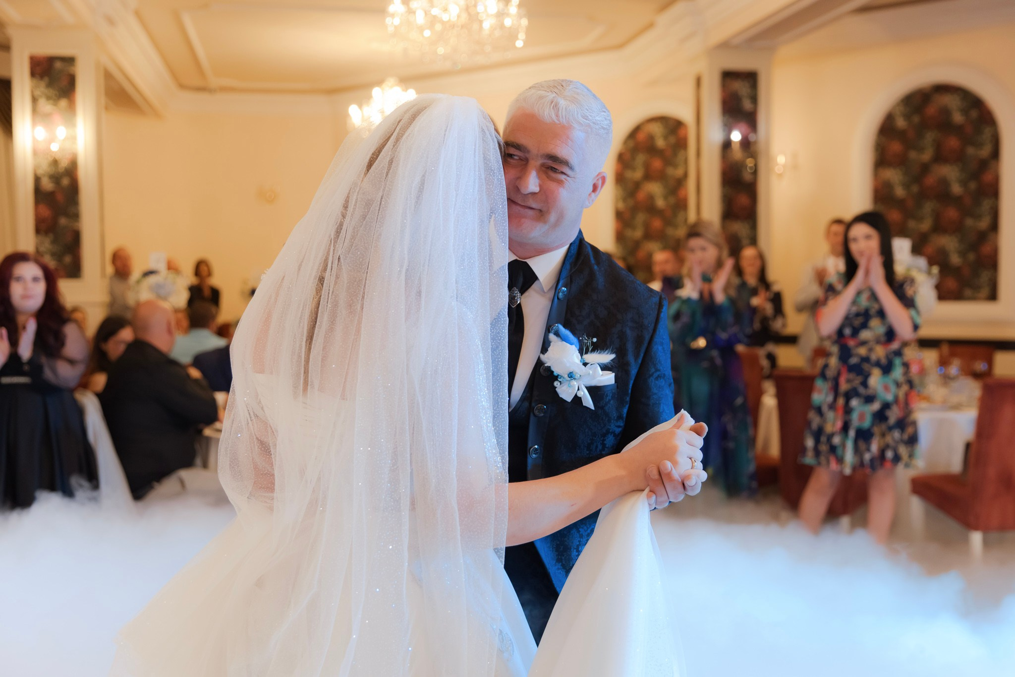 Mihai & Oana. Servicii foto-video profesionale, pentru momente de neuitat