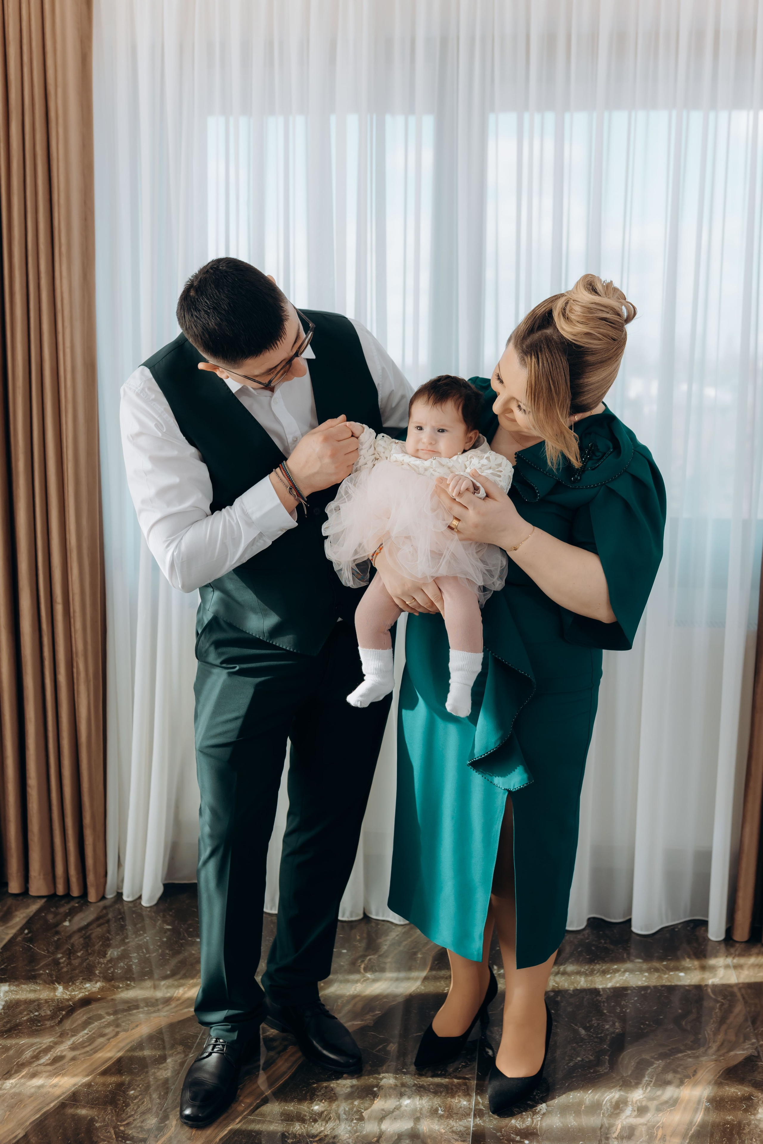 Povestea voastră, regizată de noi |Cristi Turculet Videograf Nuntă Suceava | wedding highlight. Servicii foto-video profesionale, pentru momente de neuitat