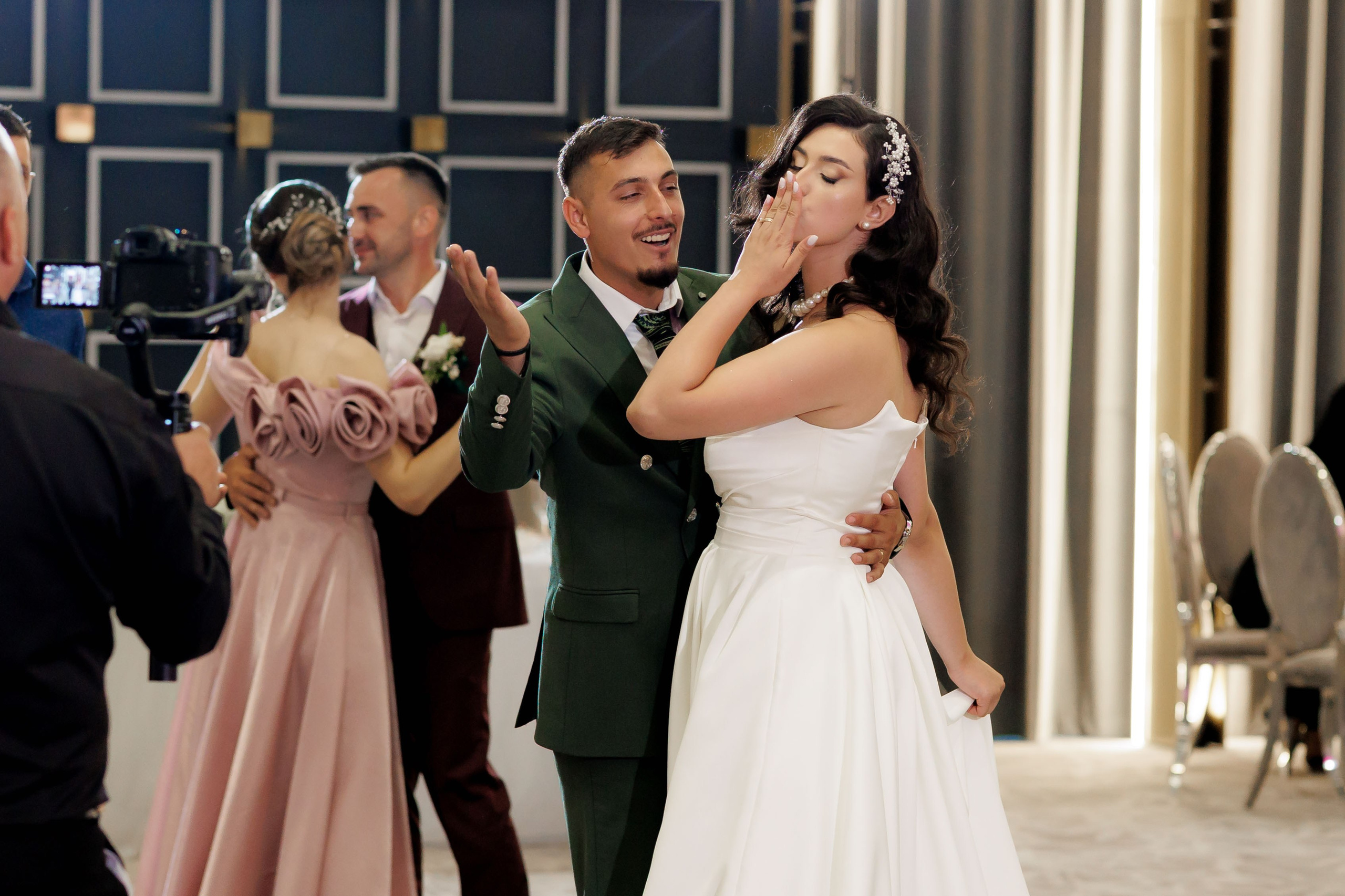 Nunta Nicoleta & Răzvan | Fotografie & Videografie Profesională. Servicii foto-video profesionale, pentru momente de neuitat