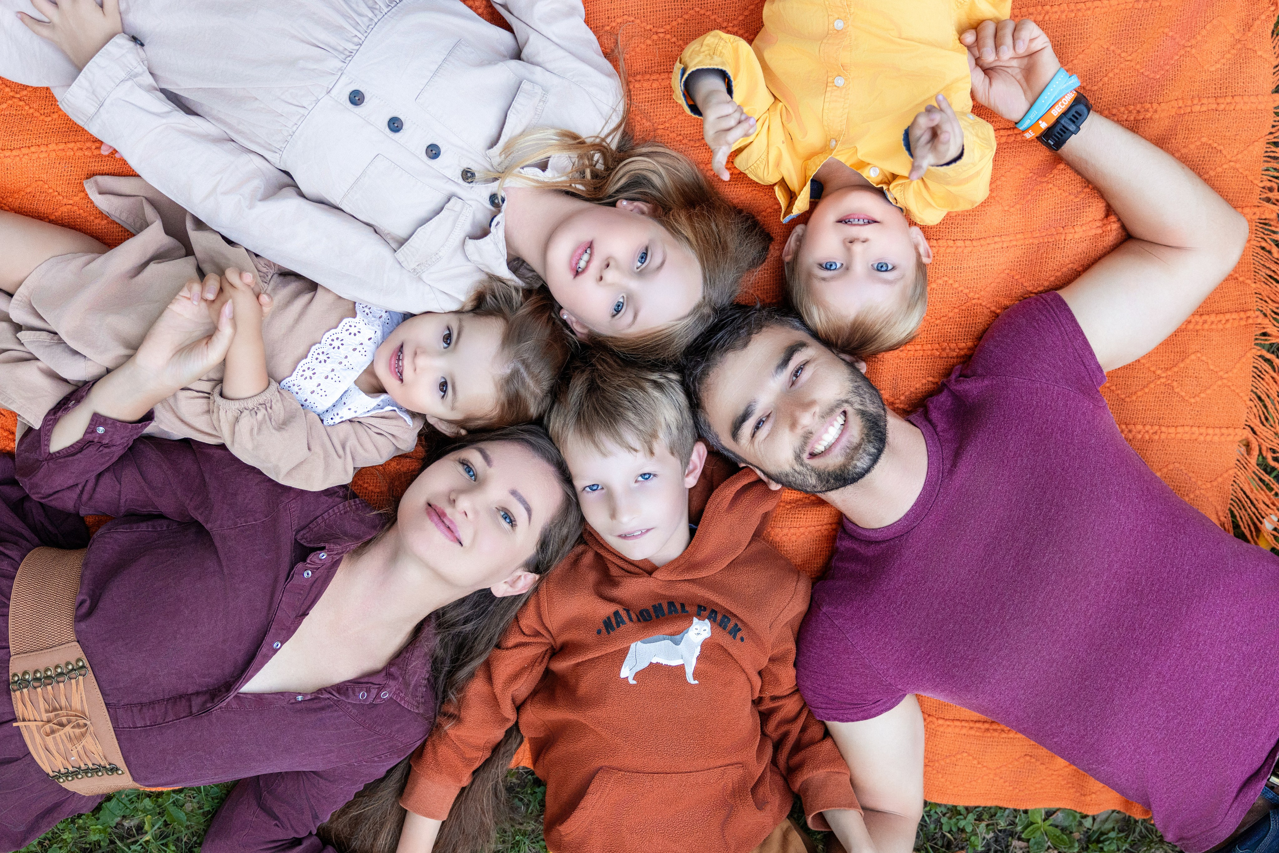 Family Photoshoot in Dresden – Natural & Warm Moments