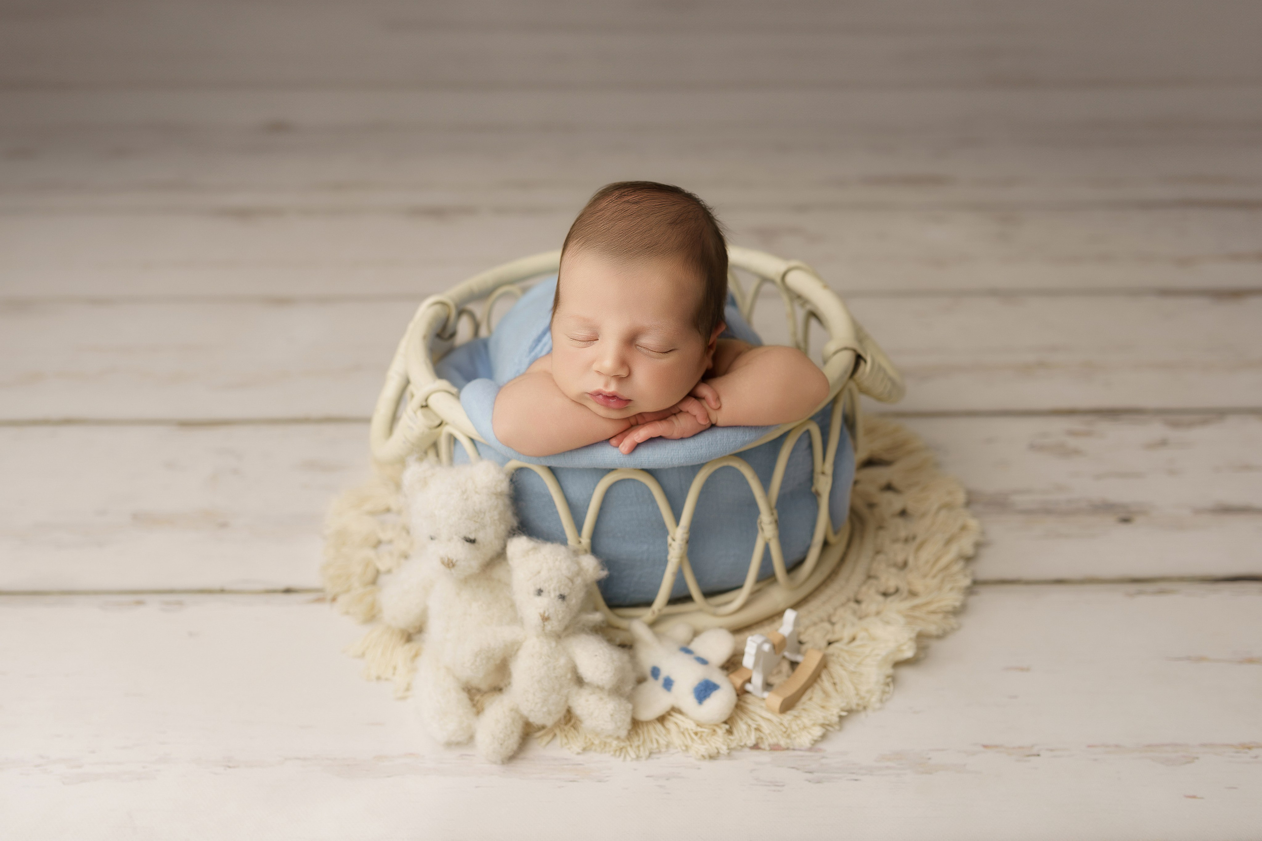 Esu Aleksandra naujagimių ir kudikių fotografė iš Vilniaus