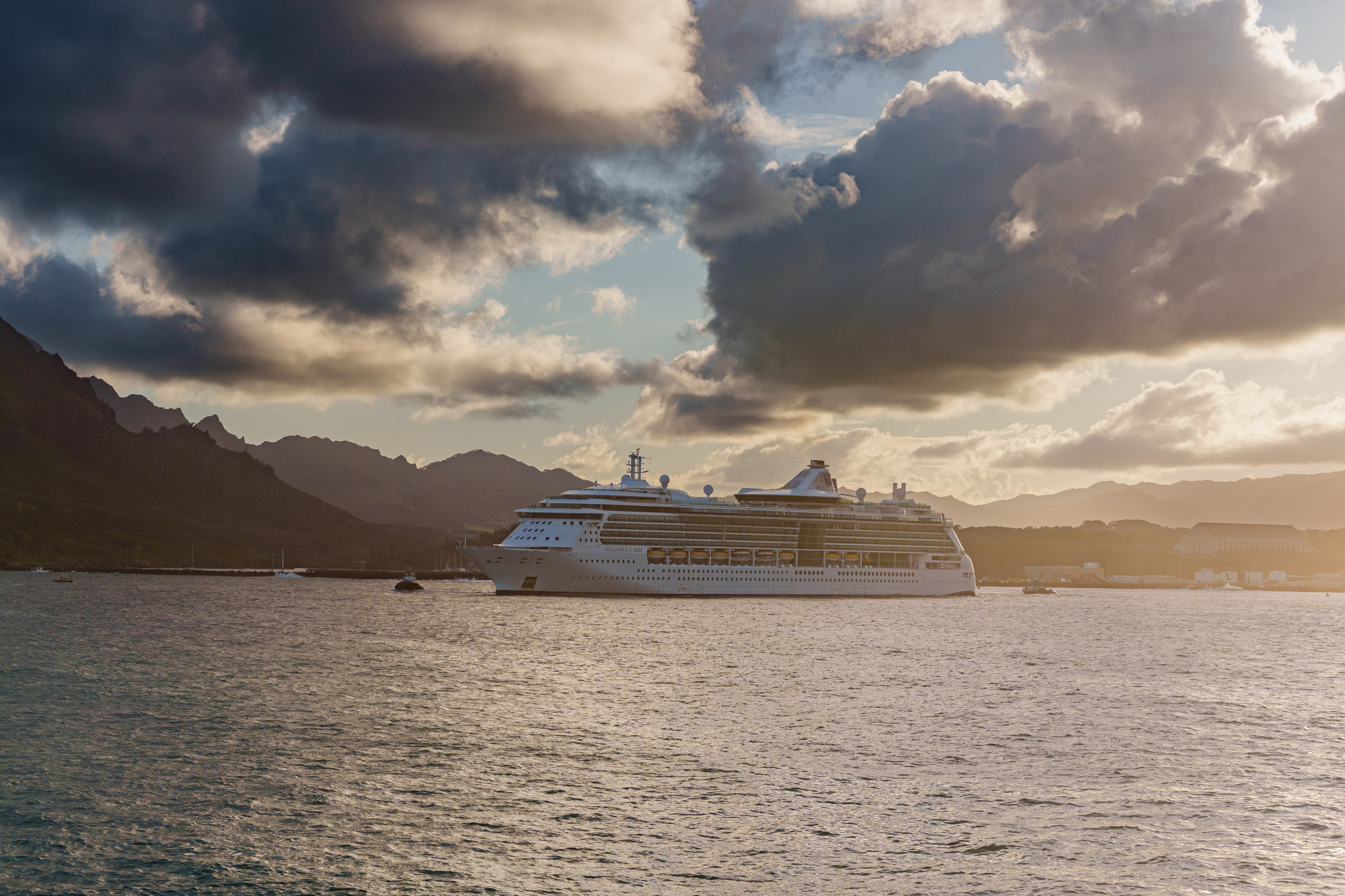 SHIPS. Awards winning photographer in Kauai, Hawaii