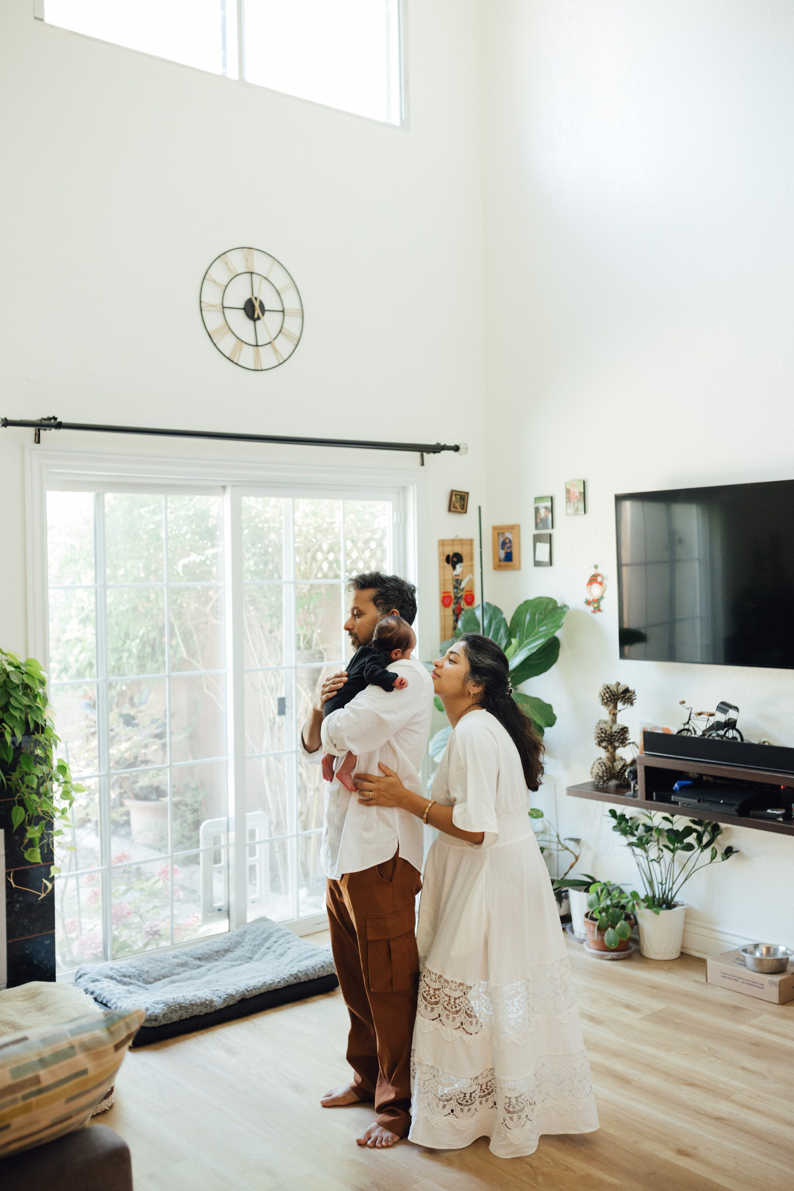Cozy Home Photo Session. Maternity, newborn photographer in the Bay Area|Iryna Rakivnenko