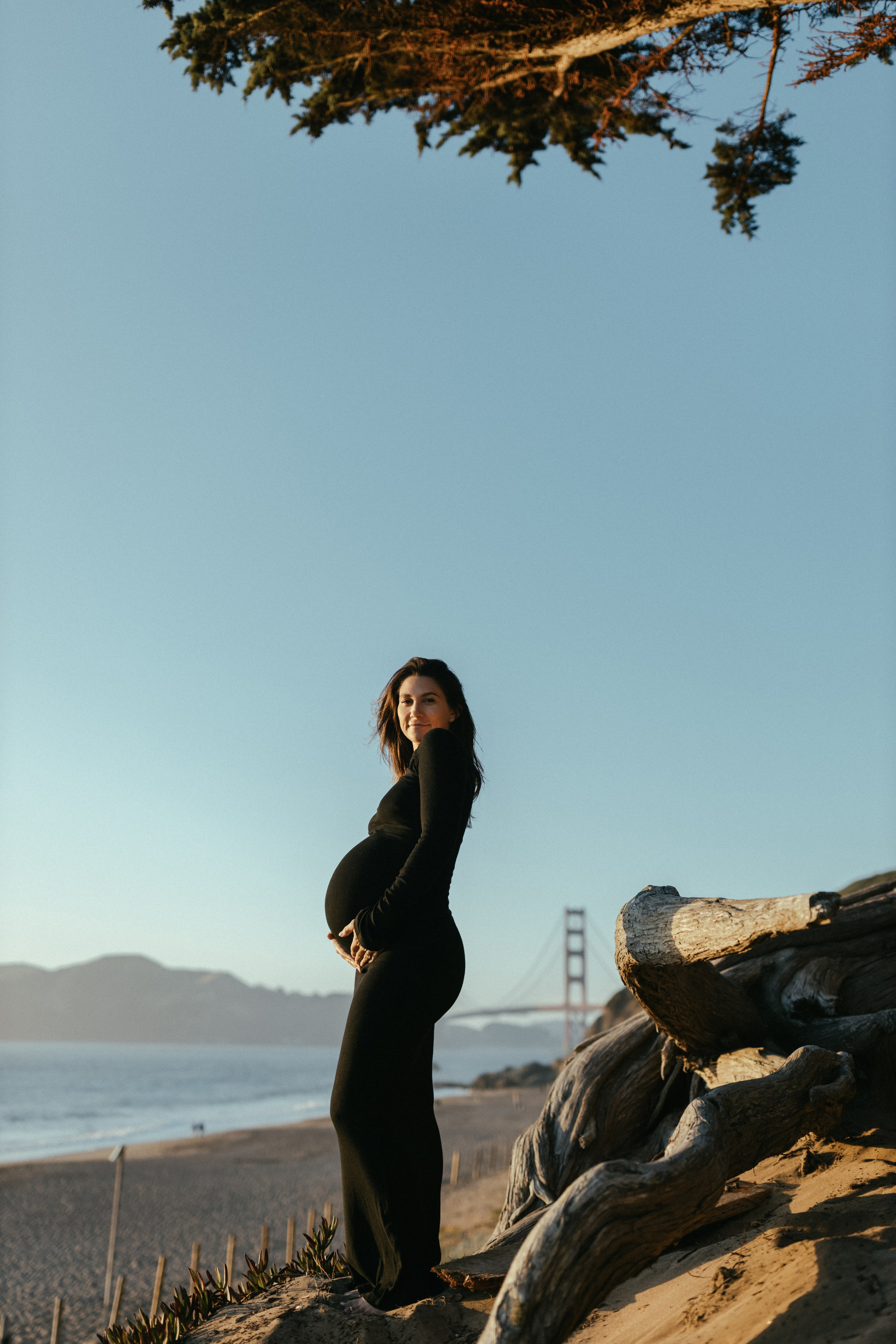 New Beginnings at Baker Beach. Maternity, newborn photographer in the Bay Area|Iryna Rakivnenko