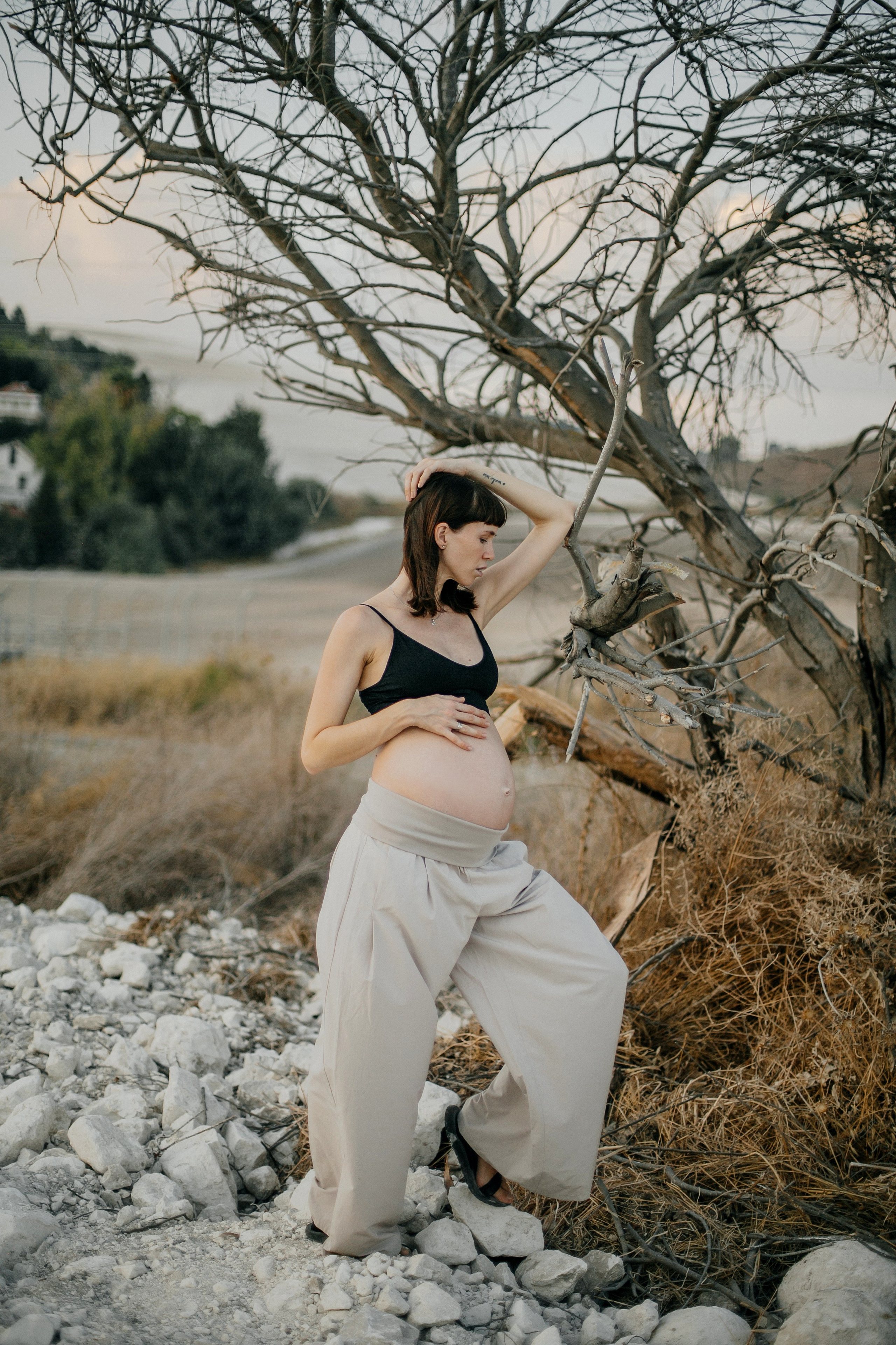 Kiryat Tivon field. Family photographer in Israel