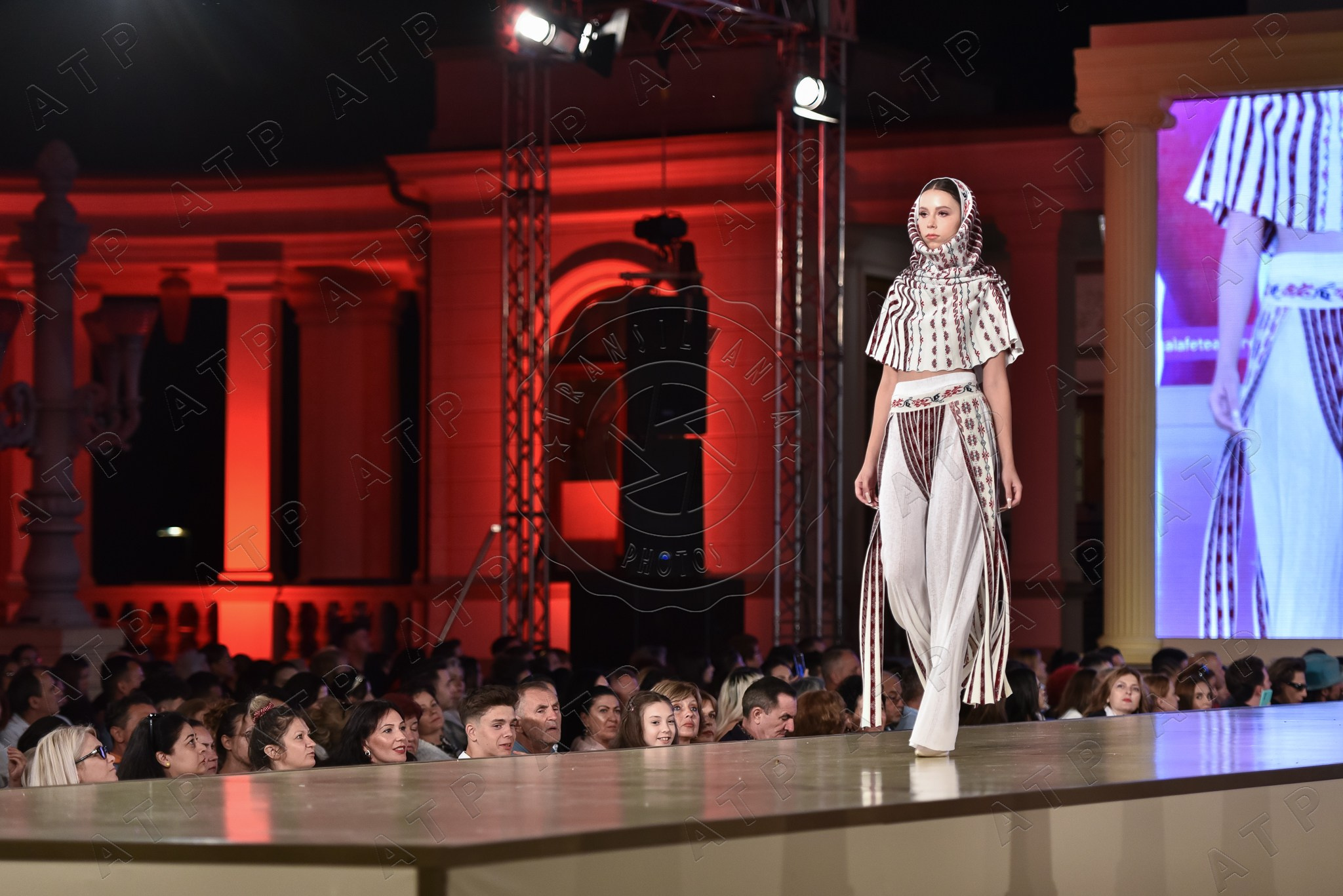 Fashion. Vescan Pictures - fotografie de eveniment