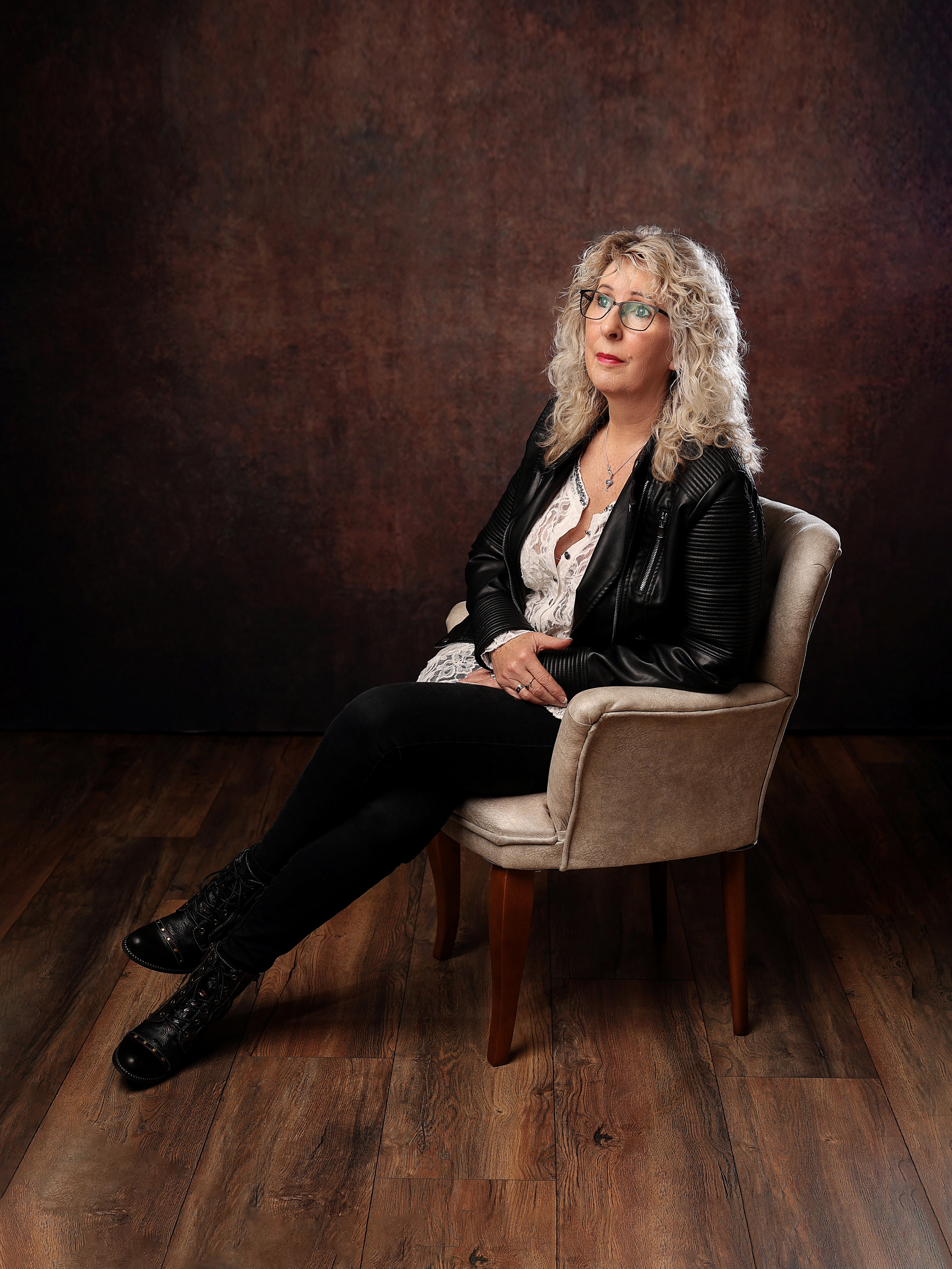 Damen Shooting Fotos Marienhafe Norden Aurich Emden Leer. Familien- Fotografin in Marienhafe, Aurich, Emden, Norden, Leer