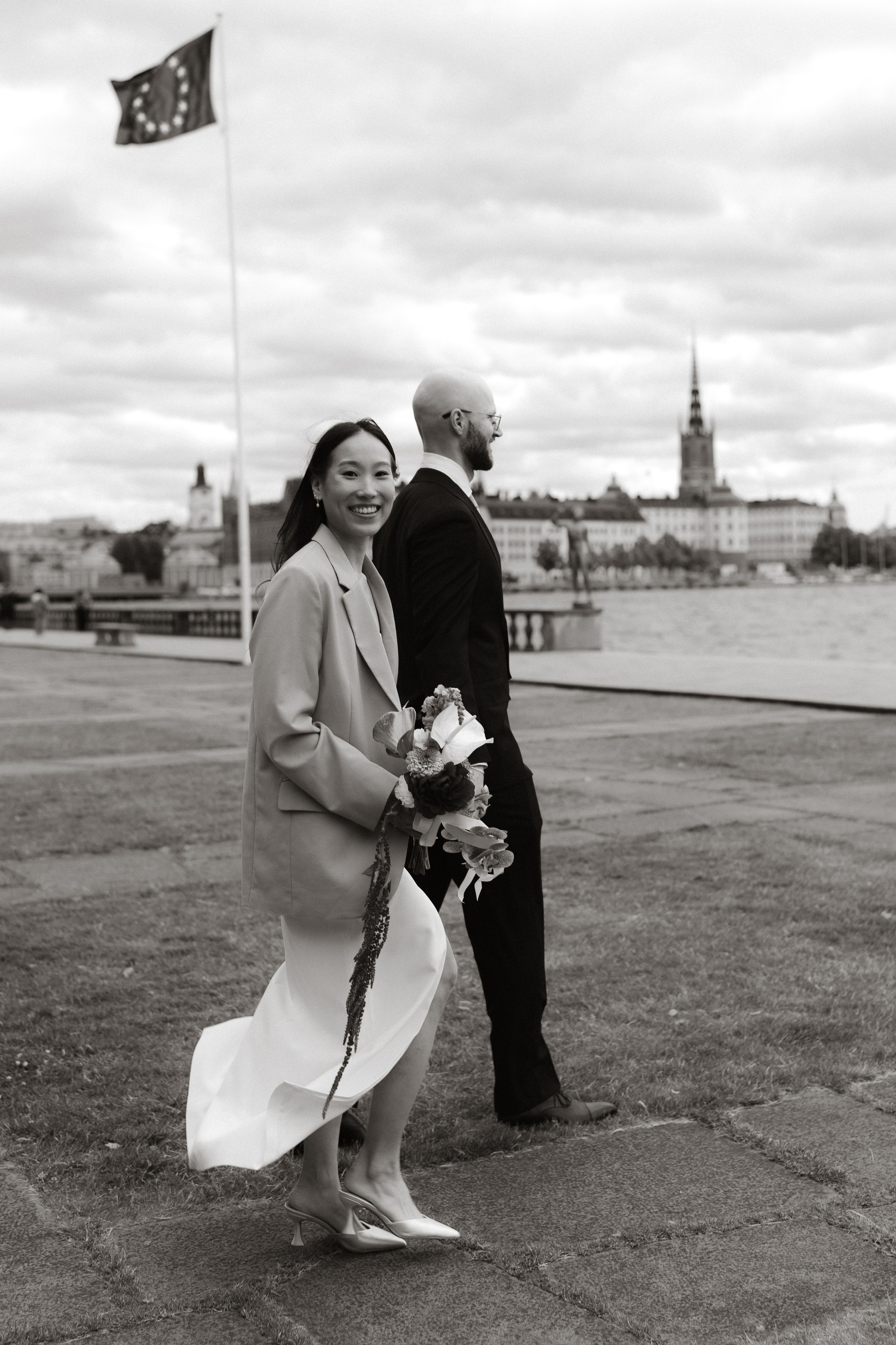 San Francisco Wedding Photography Portfolio | City Hall & Bay Area. Wedding & lifestyle photographer in Bay Area, San Francisco, Santa Cruz