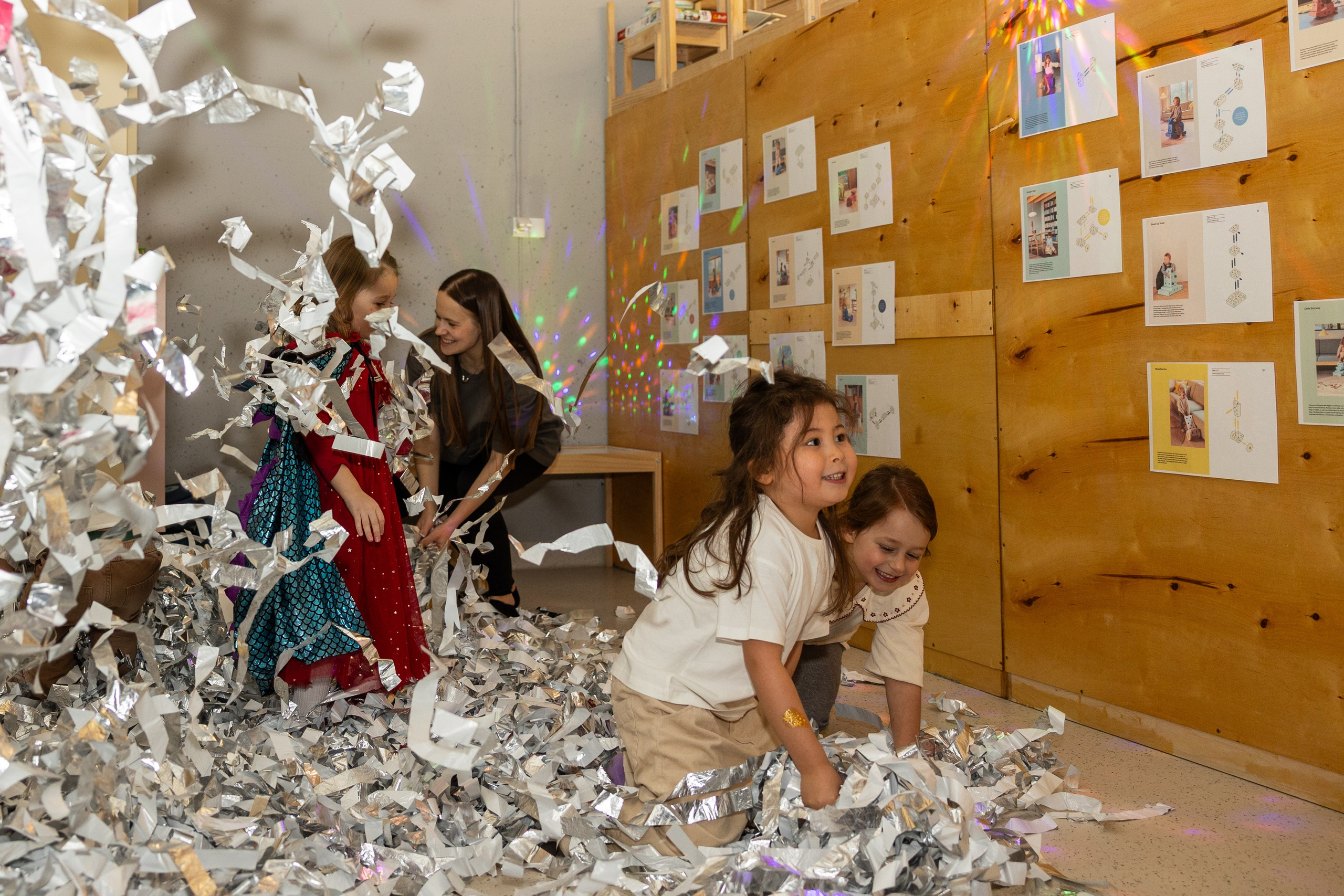 День рождения Артёма 24 января 2026 года. Семейный и детский фотограф в Варшаве Мила Бобровская