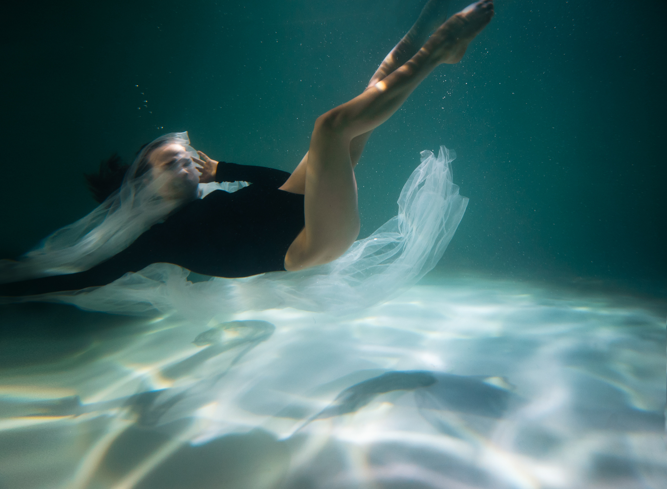 MERMAIDS. Anastasiia Antoniuk portrait, family and couple photographer, Portugal