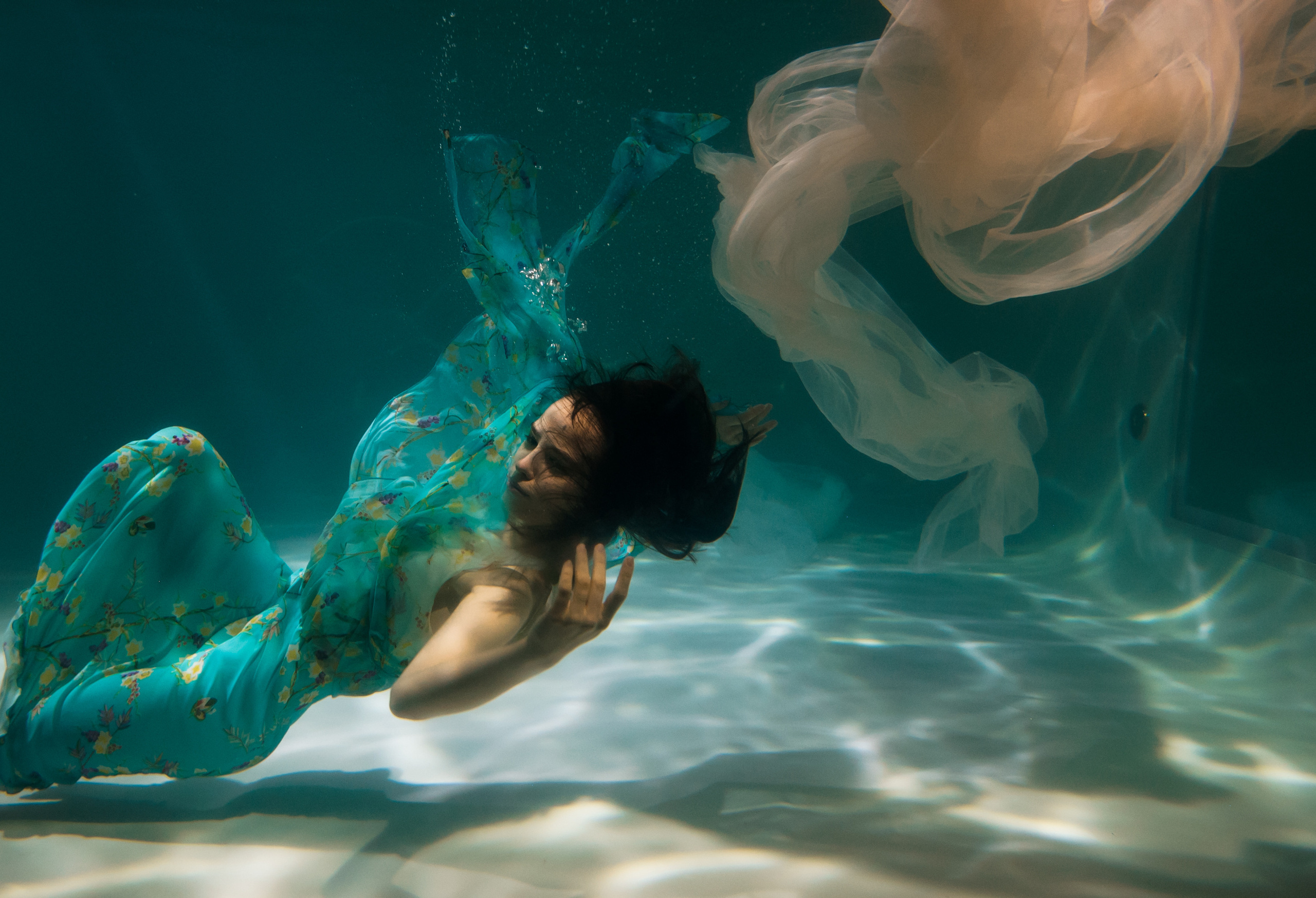 MERMAIDS. Anastasiia Antoniuk portrait, family and couple photographer, Portugal