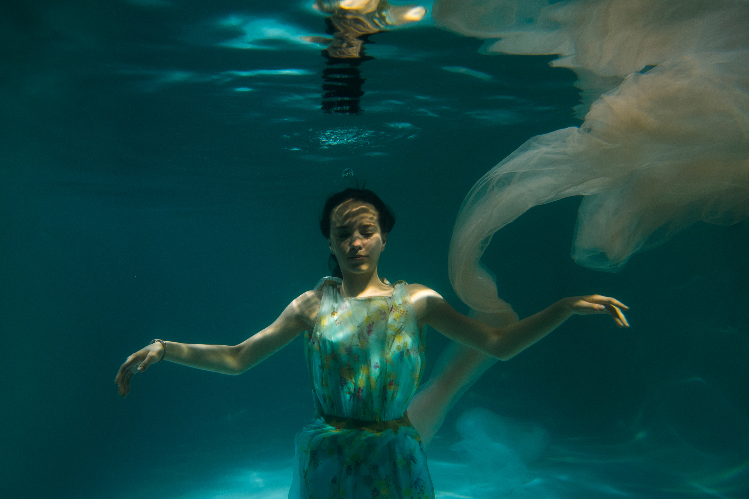 MERMAIDS. Anastasiia Antoniuk portrait, family and couple photographer, Portugal