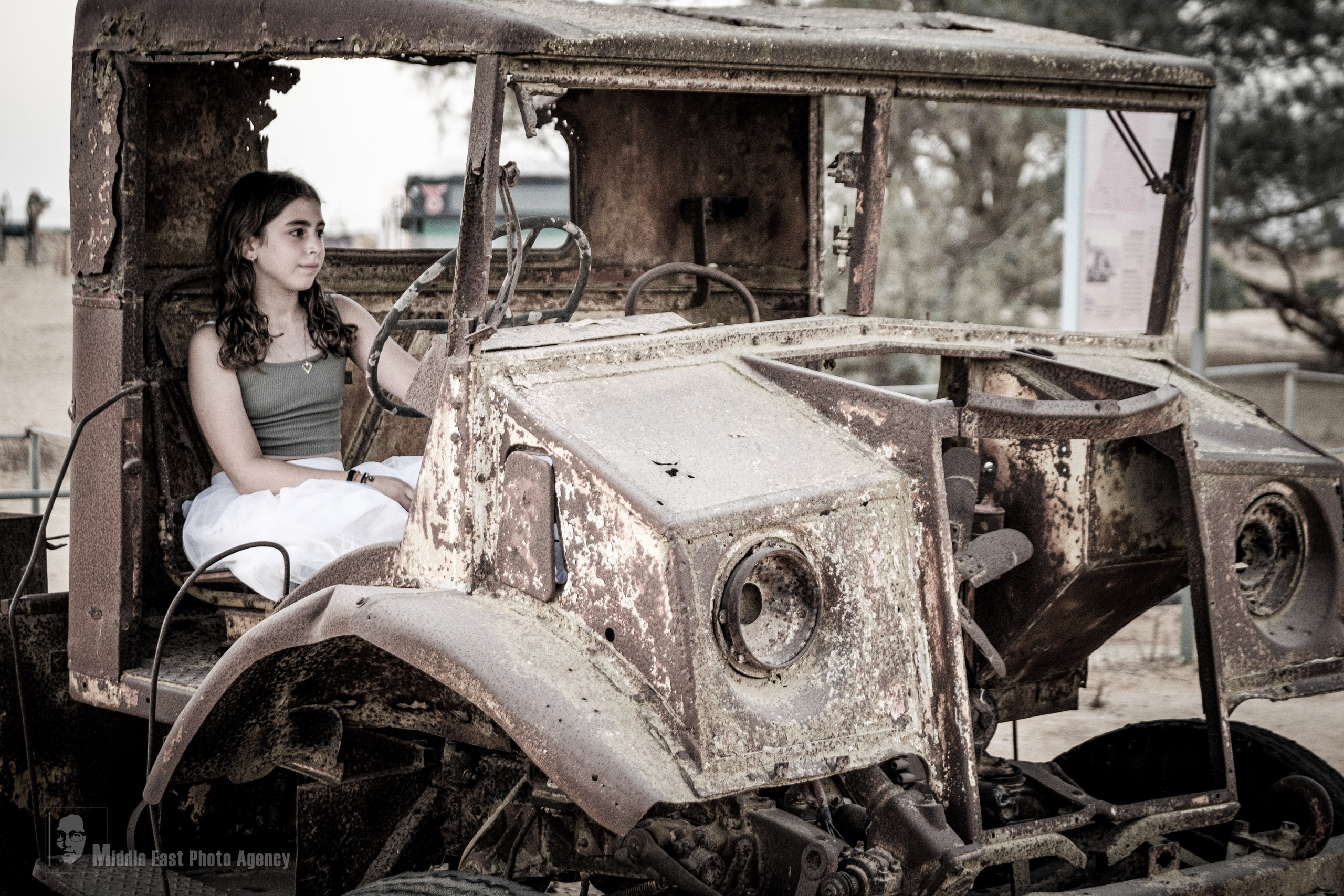 ‏מעיין & נעמה. Middle East Photo Agency — Photography & Event Magnets — סוכנות צילום והדפסת מגנטים לאירועים