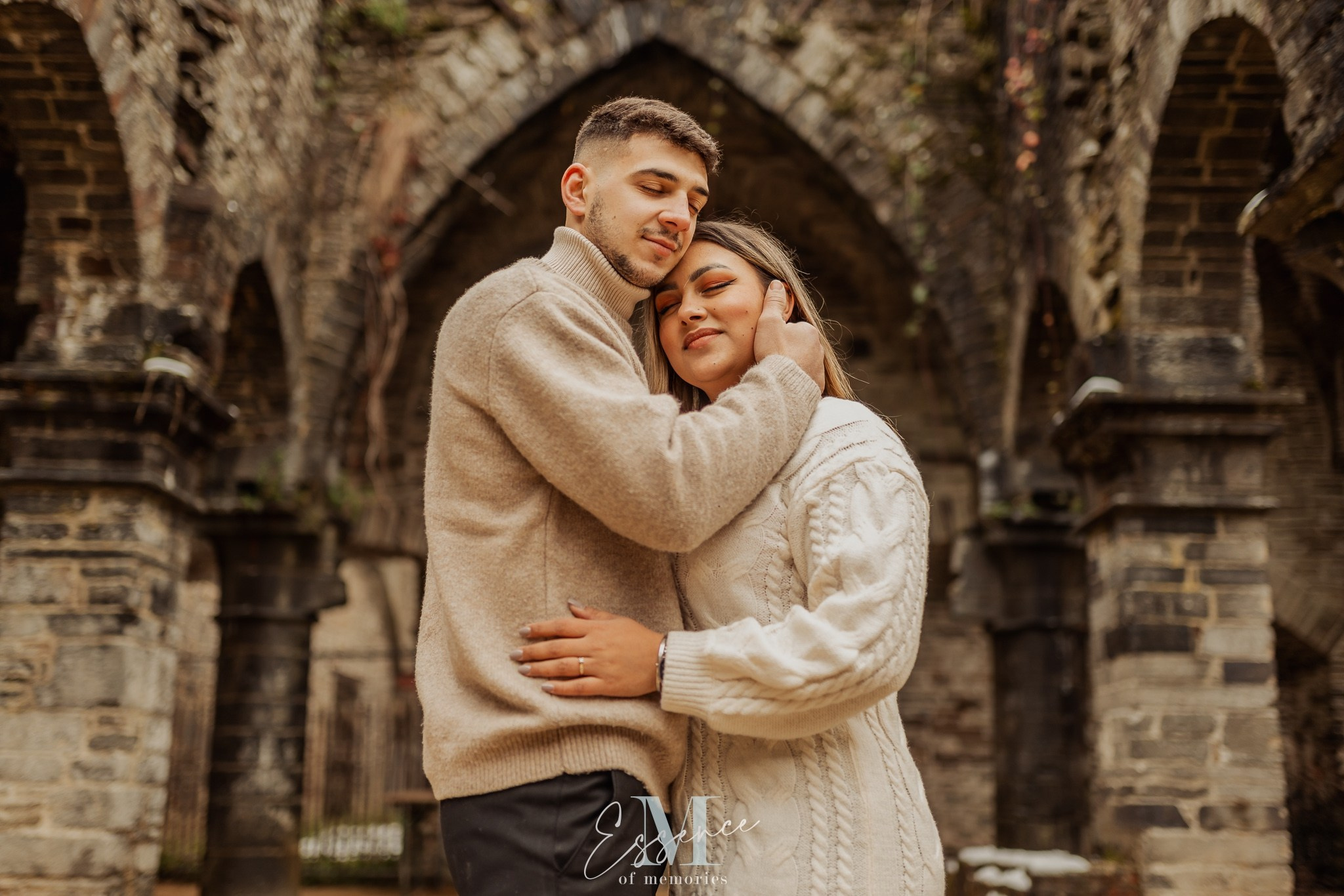 Save the Date Loredana & Daniel — Foto Castel Brabant Valon | Essence of Memories. Essence of Memories — Wedding & Event Photographer in Brussels, Belgium