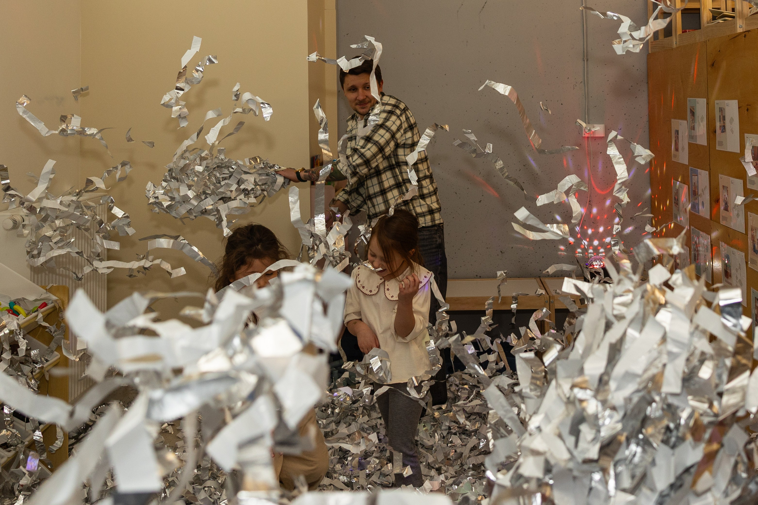 День рождения Артёма 24 января 2026 года. Семейный и детский фотограф в Варшаве Мила Бобровская