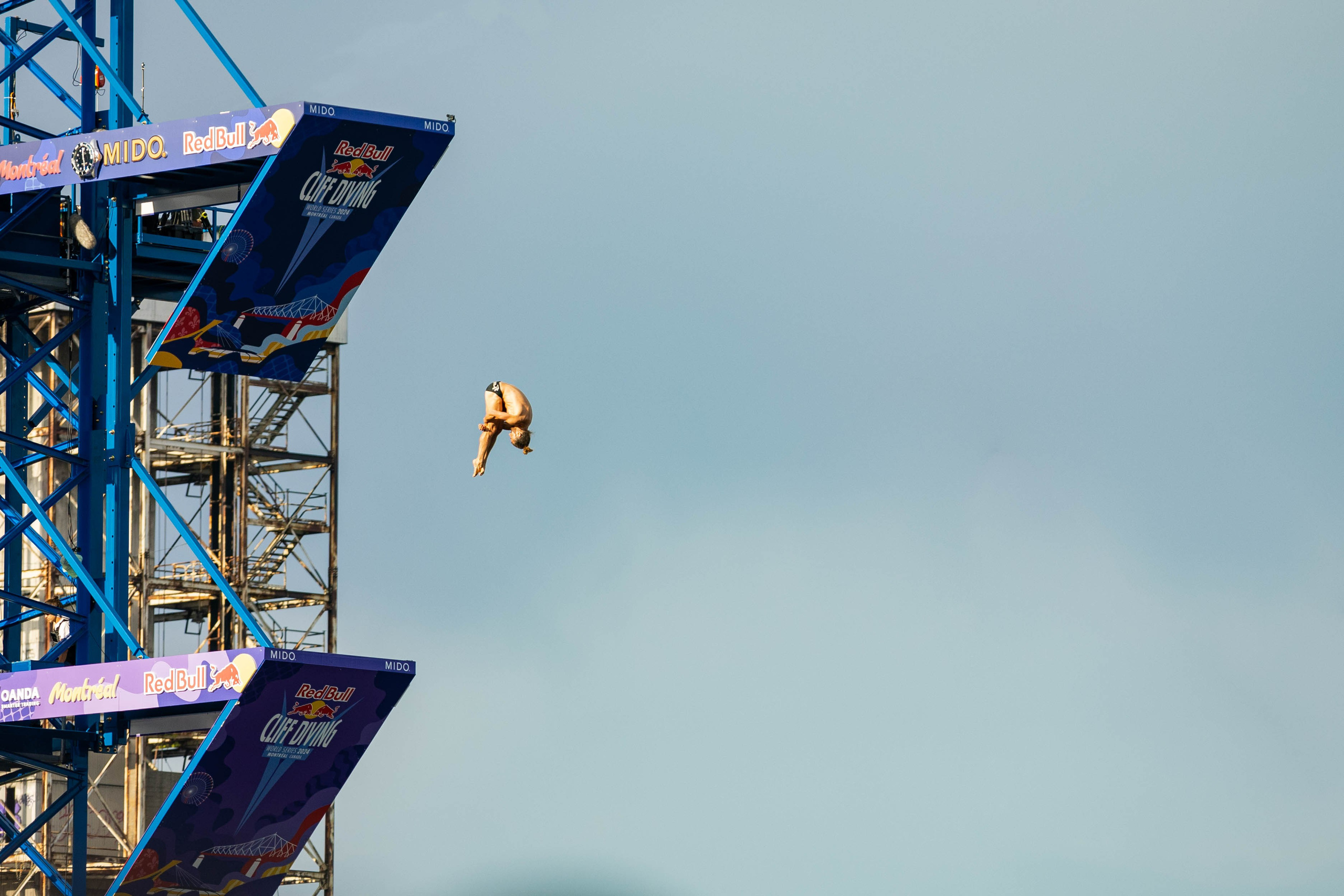 REDBULL DIVE MONTREAL