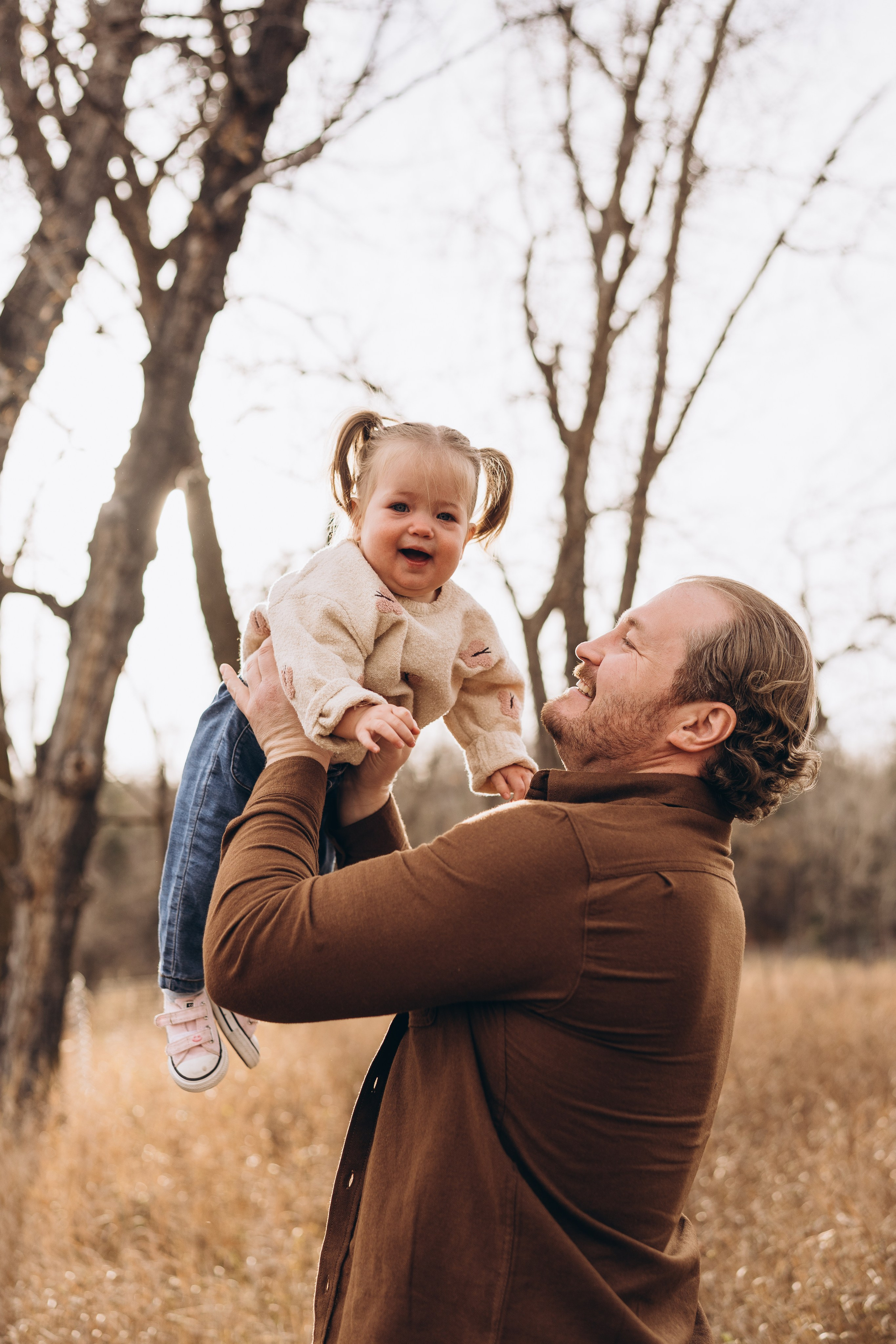 Taryn & fam. Calgary Wedding & Lifestyle Photographer — Yevhen Polishchuk