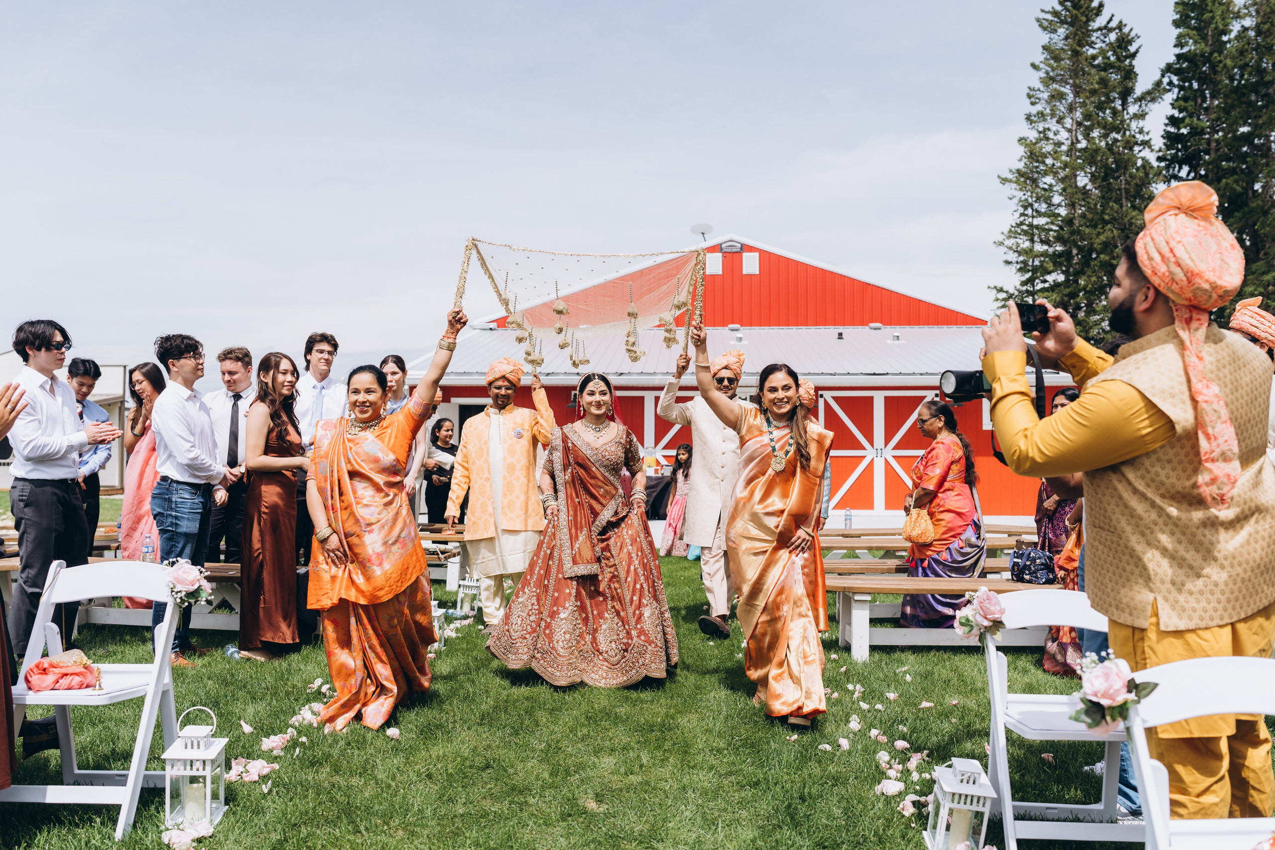 Jackie & Bindi. Calgary Wedding & Lifestyle Photographer — Yevhen Polishchuk
