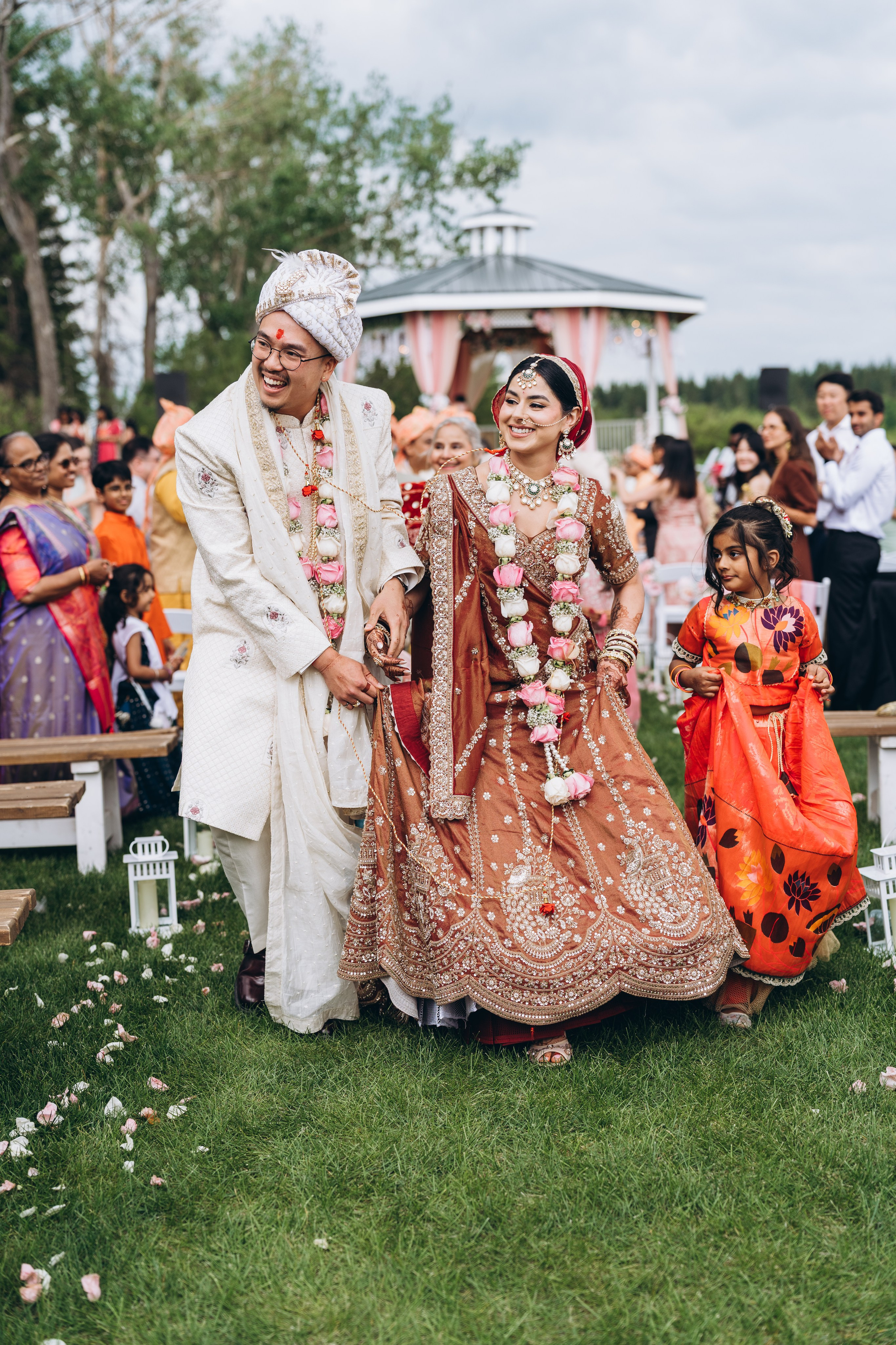 Jackie & Bindi. Calgary Wedding & Lifestyle Photographer — Yevhen Polishchuk