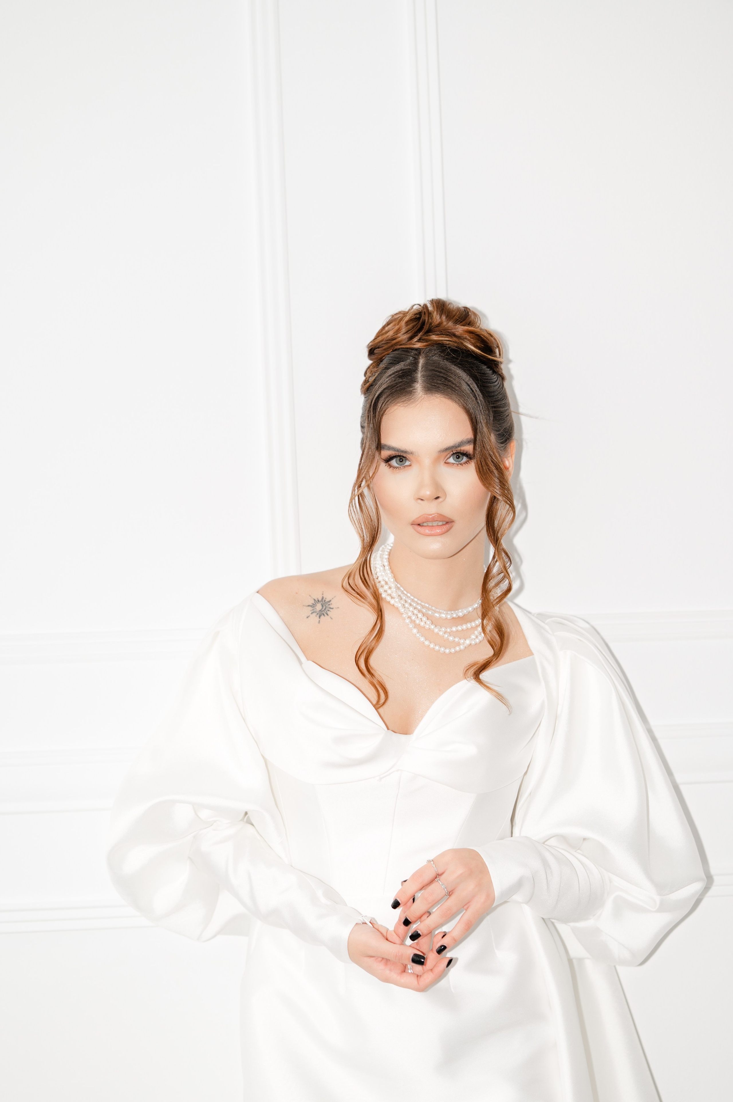 Vogue bride. Alexandra Hanu Photographer