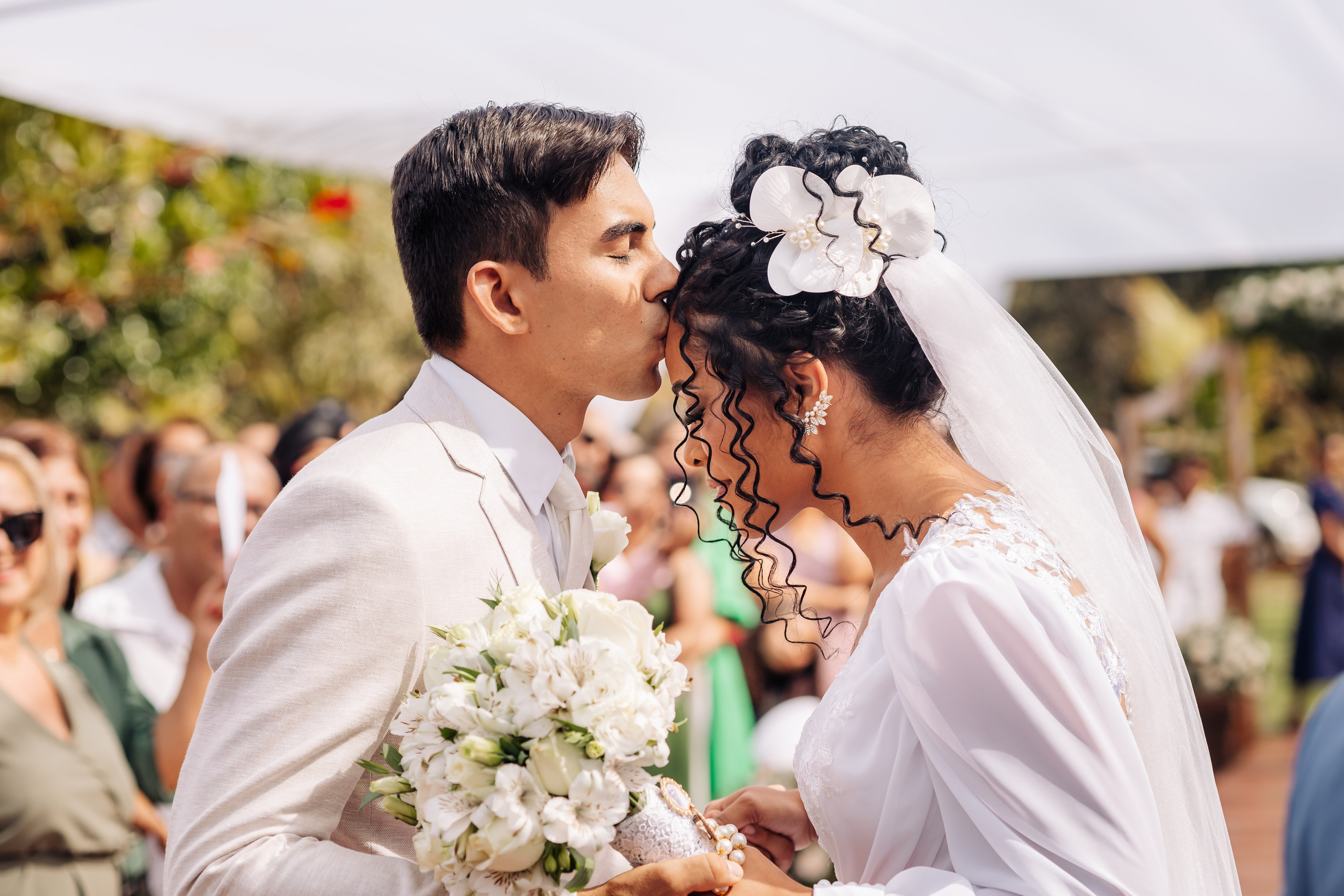 Kênia e Gabriel. Fotografia de casamento e ensaios | Montes Claros/MG
