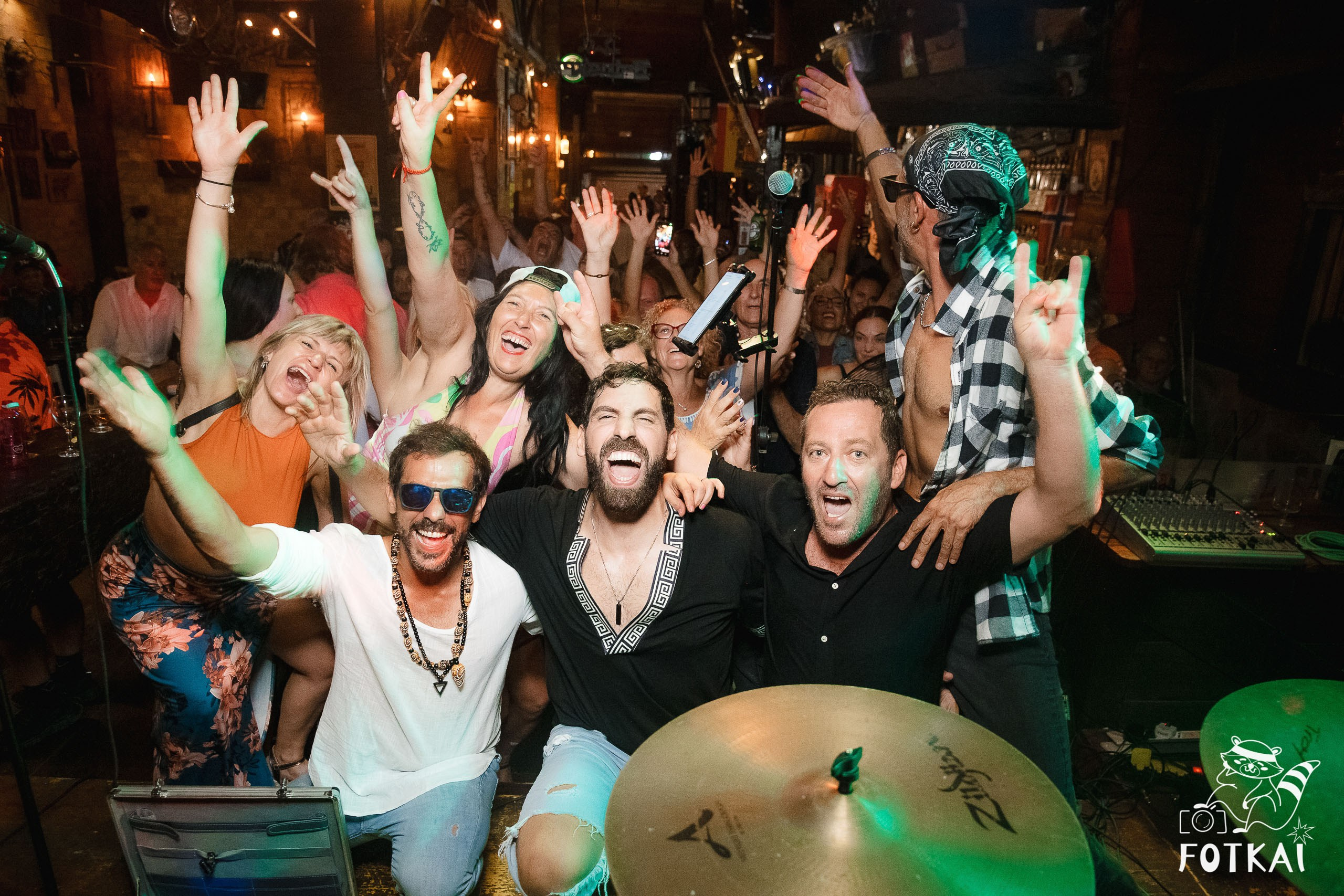 Stones of the Coast en El Paso Rock Bar Torrevieja: Reportaje fotográfico 20.09.25 | FOTKAI