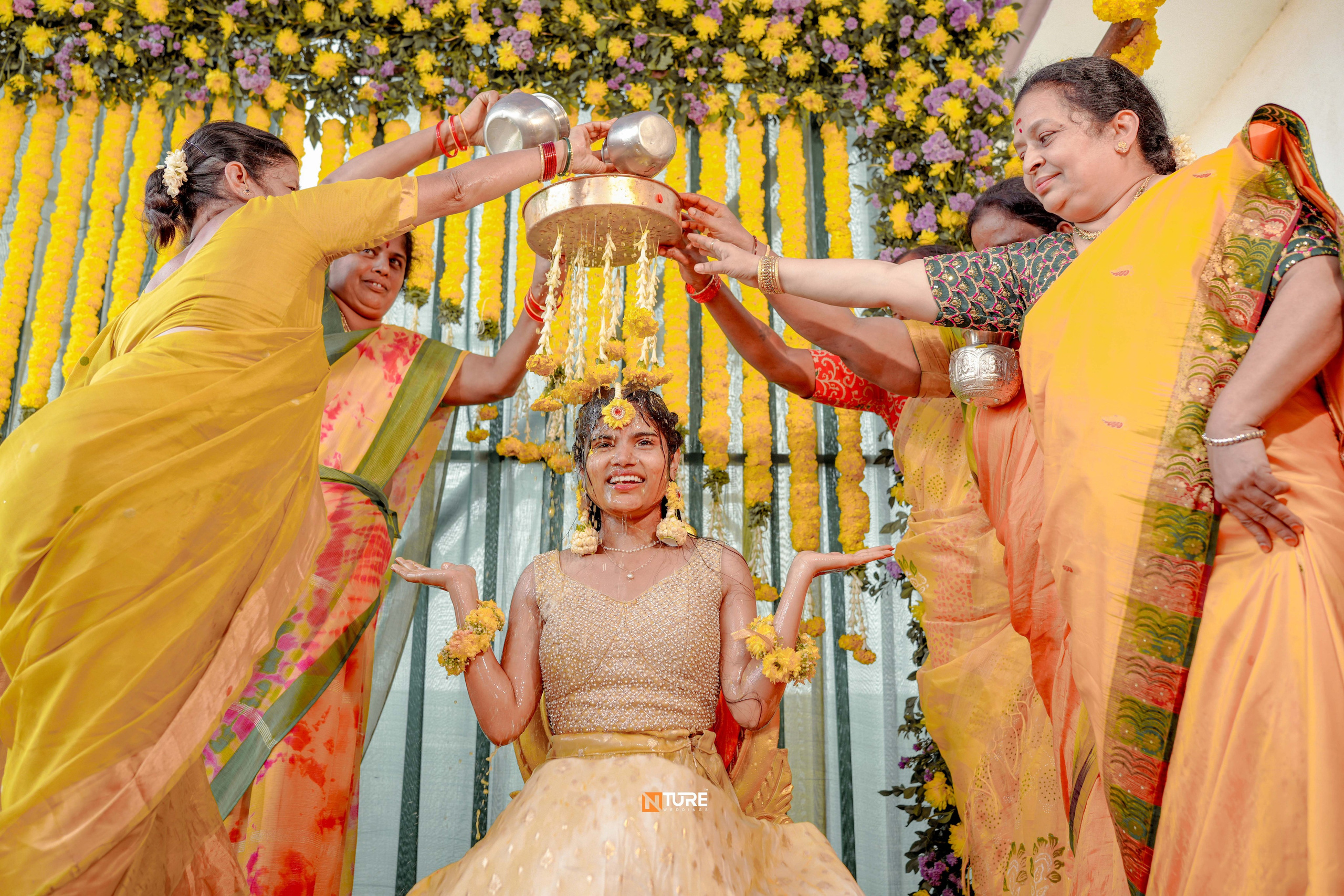 PHOTOS. NTURE WEDDING