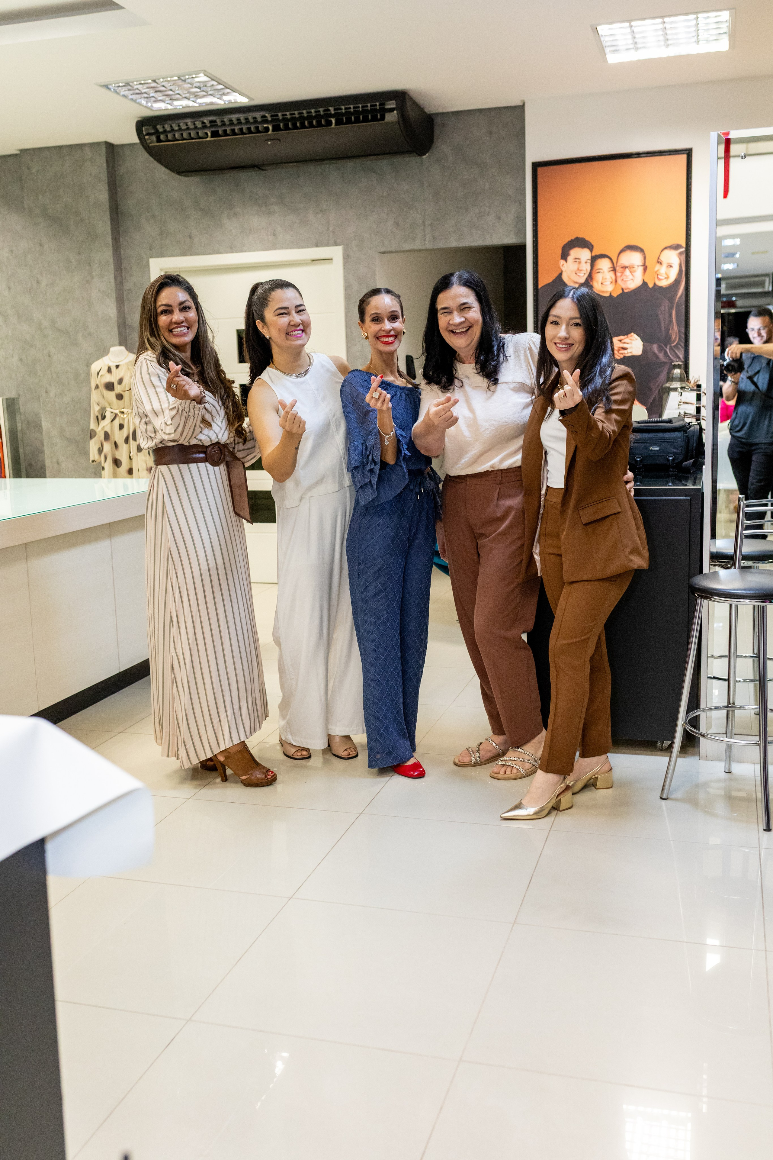 Corporativo. Fotógrafo em Joinville-SC. Especialista em aniversário, casamentos, eventos corporativos e retratos