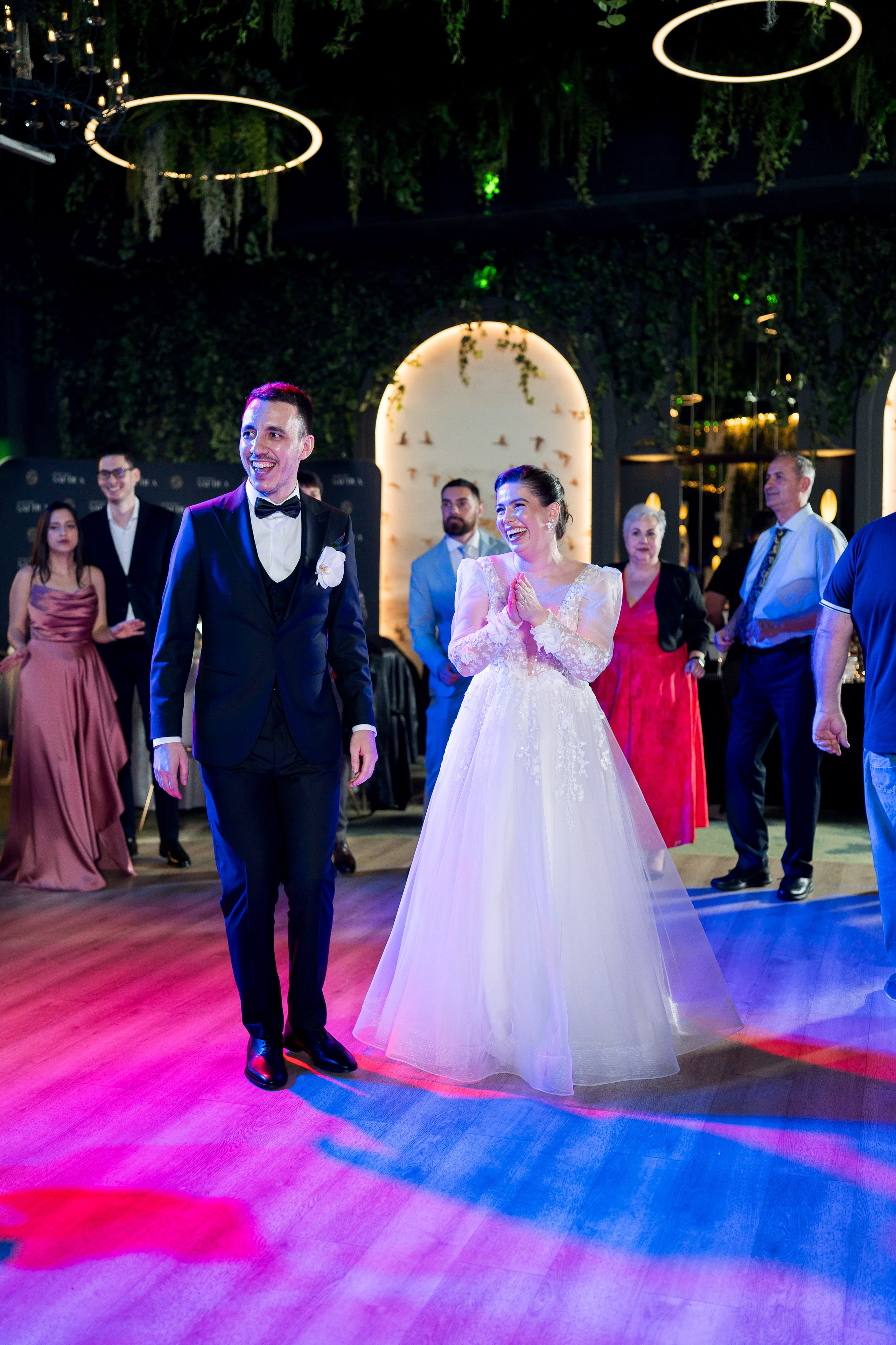 PARTY. Gabriel Florea — Fotograf nuntă București