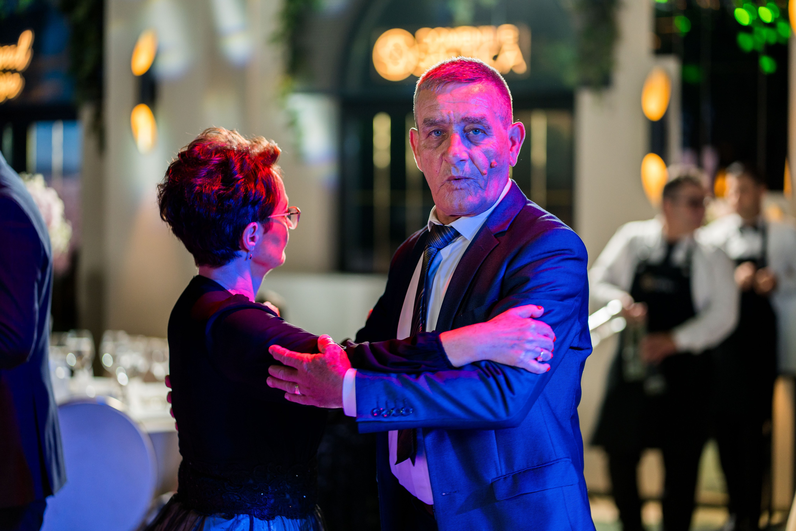 PARTY. Gabriel Florea — Fotograf nuntă București