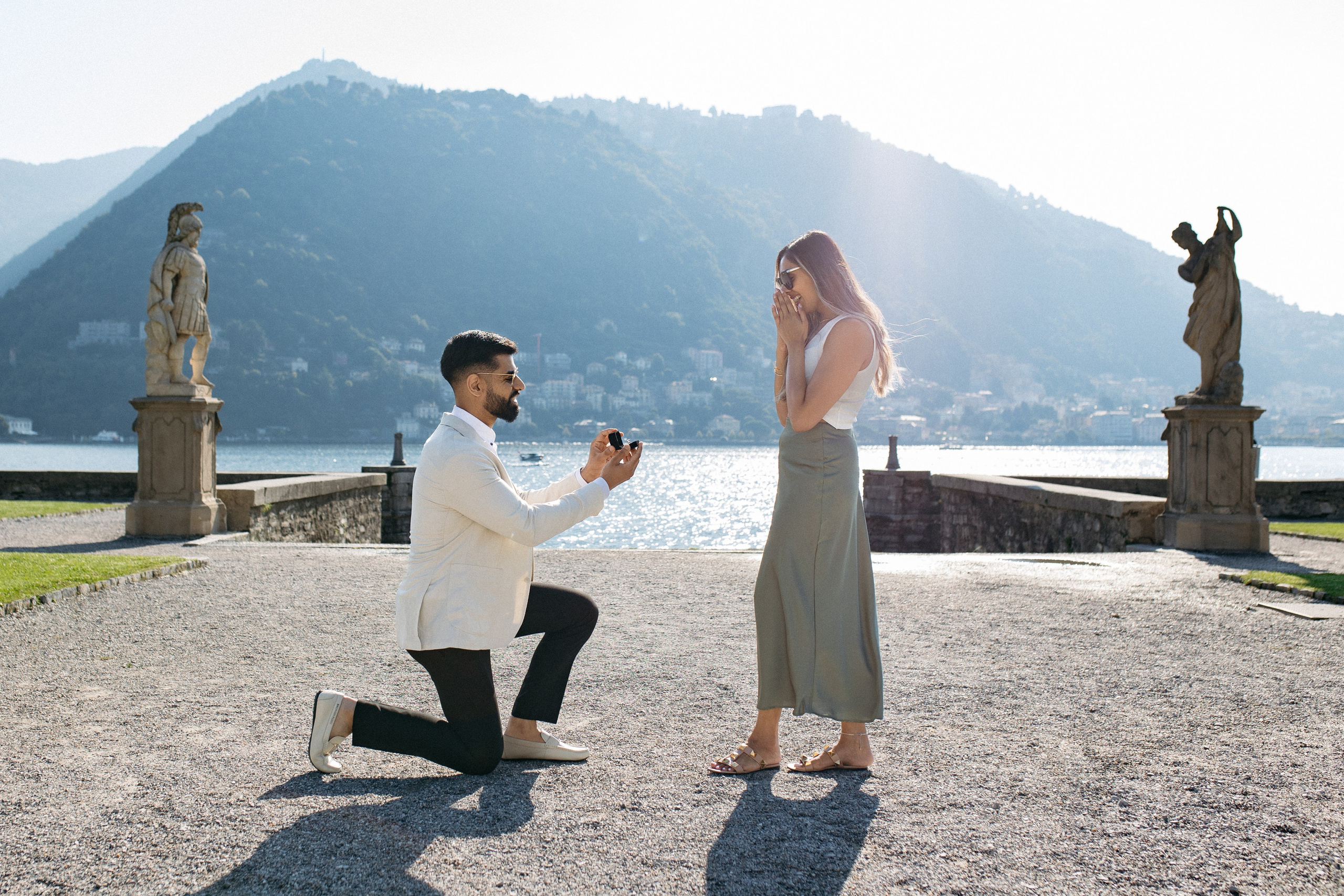She said yes 💍. Wedding photographer in Italy