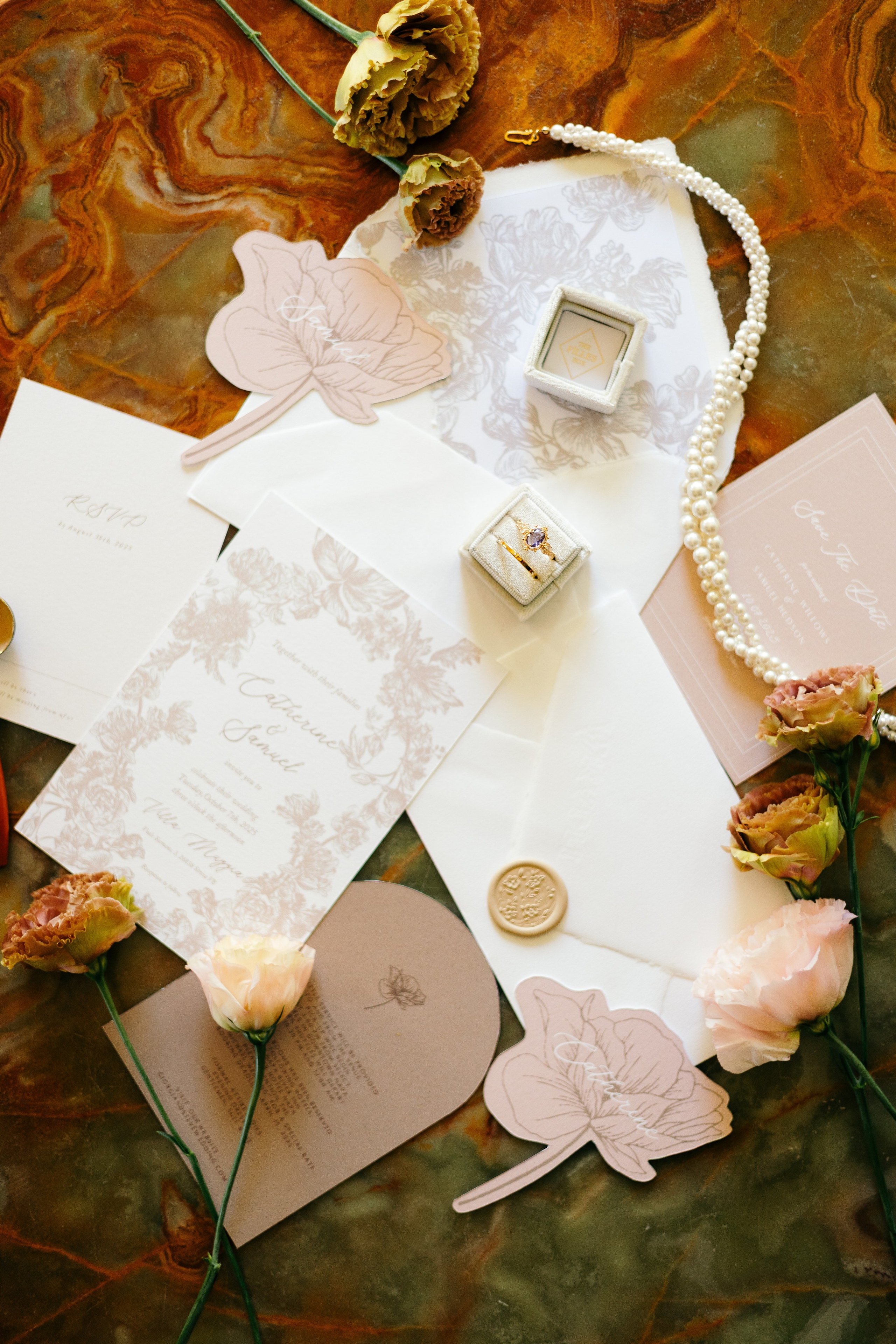 Catherine and Samuel. Sara Luca Wedding Photographer in Italy and Europe