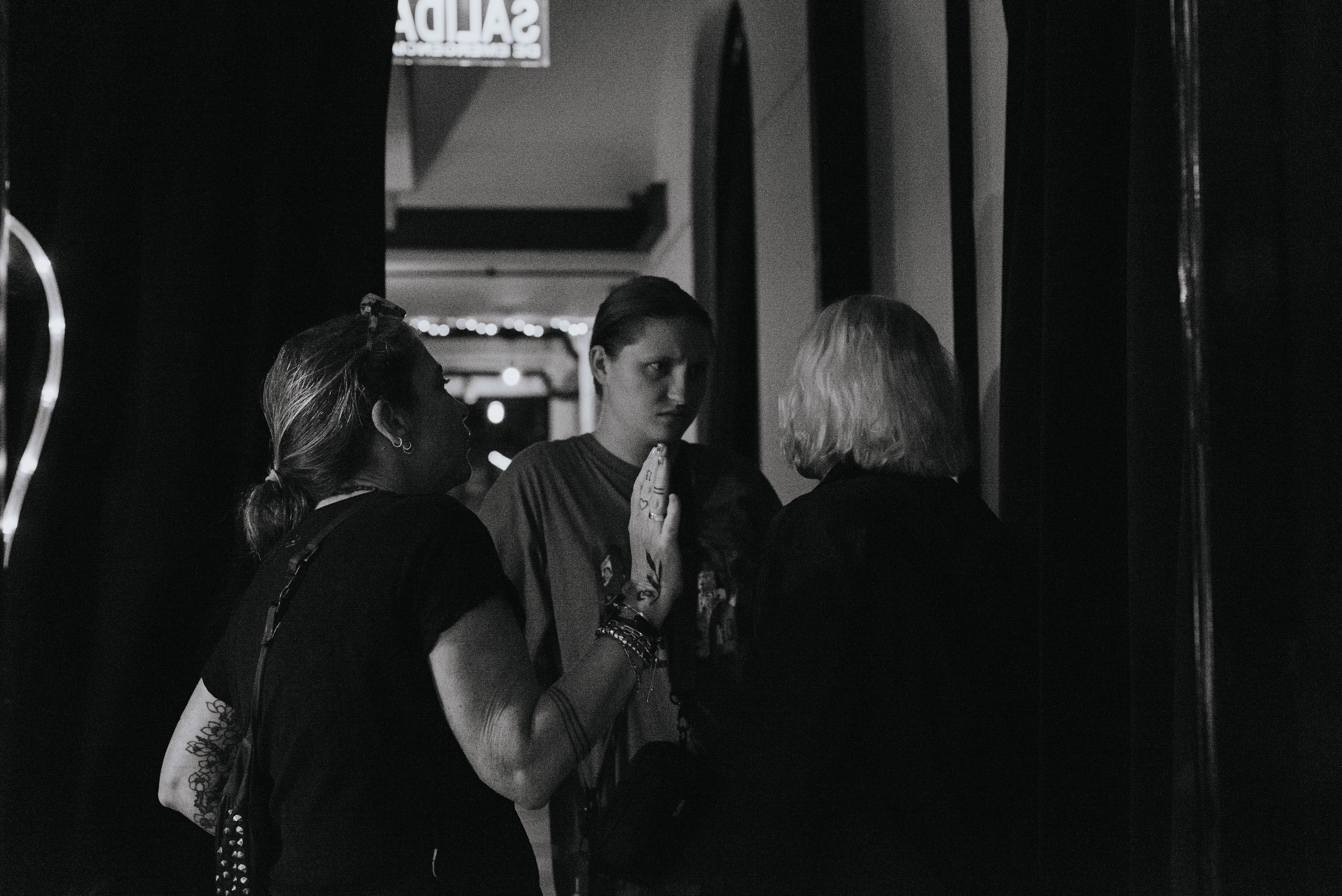 Анонс. Полковник и птицы. Фотограф @elmirkami в городе Буэнос-Айрес