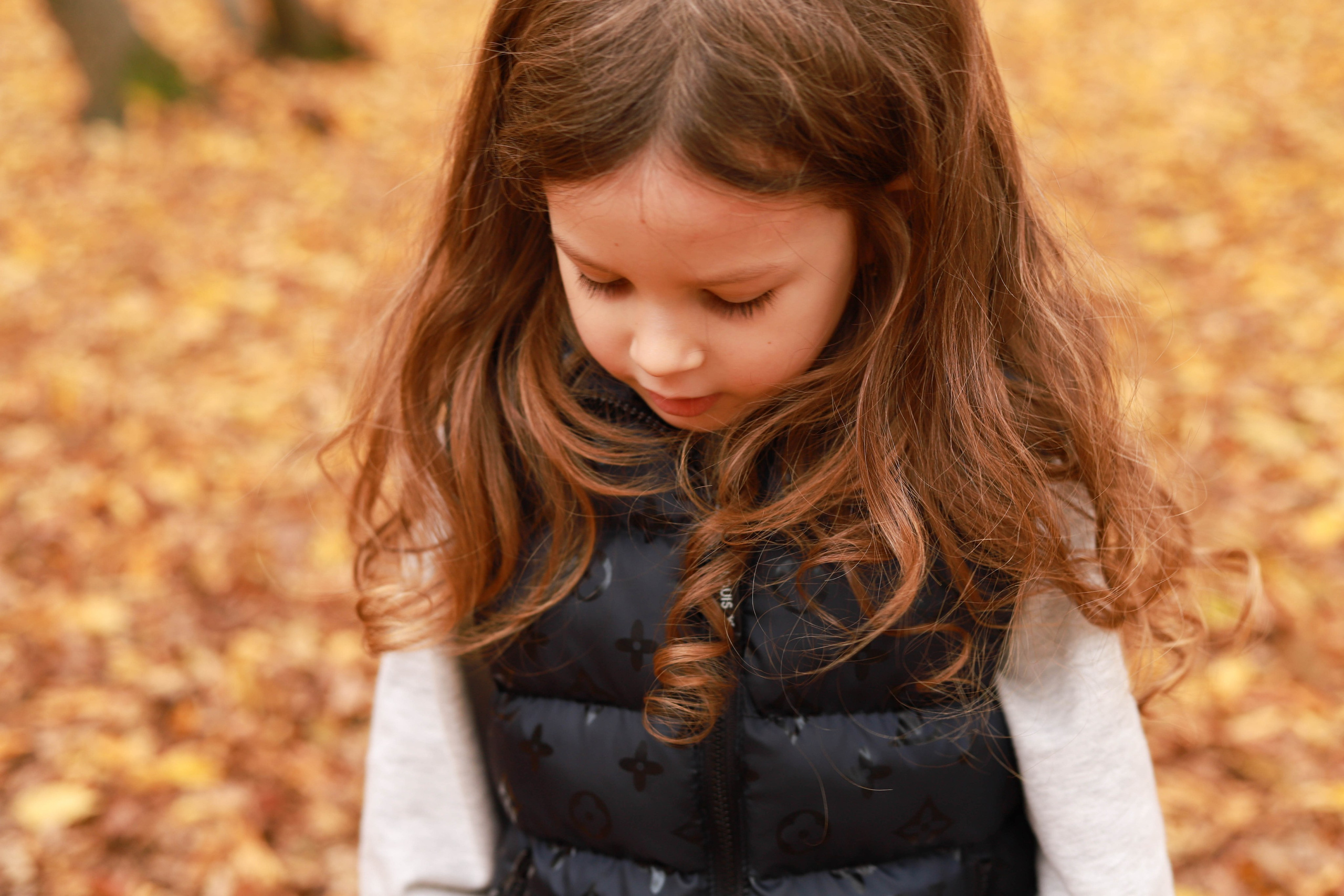 Vaida’s Forest. Family and Portraits photographer Diana Andoni